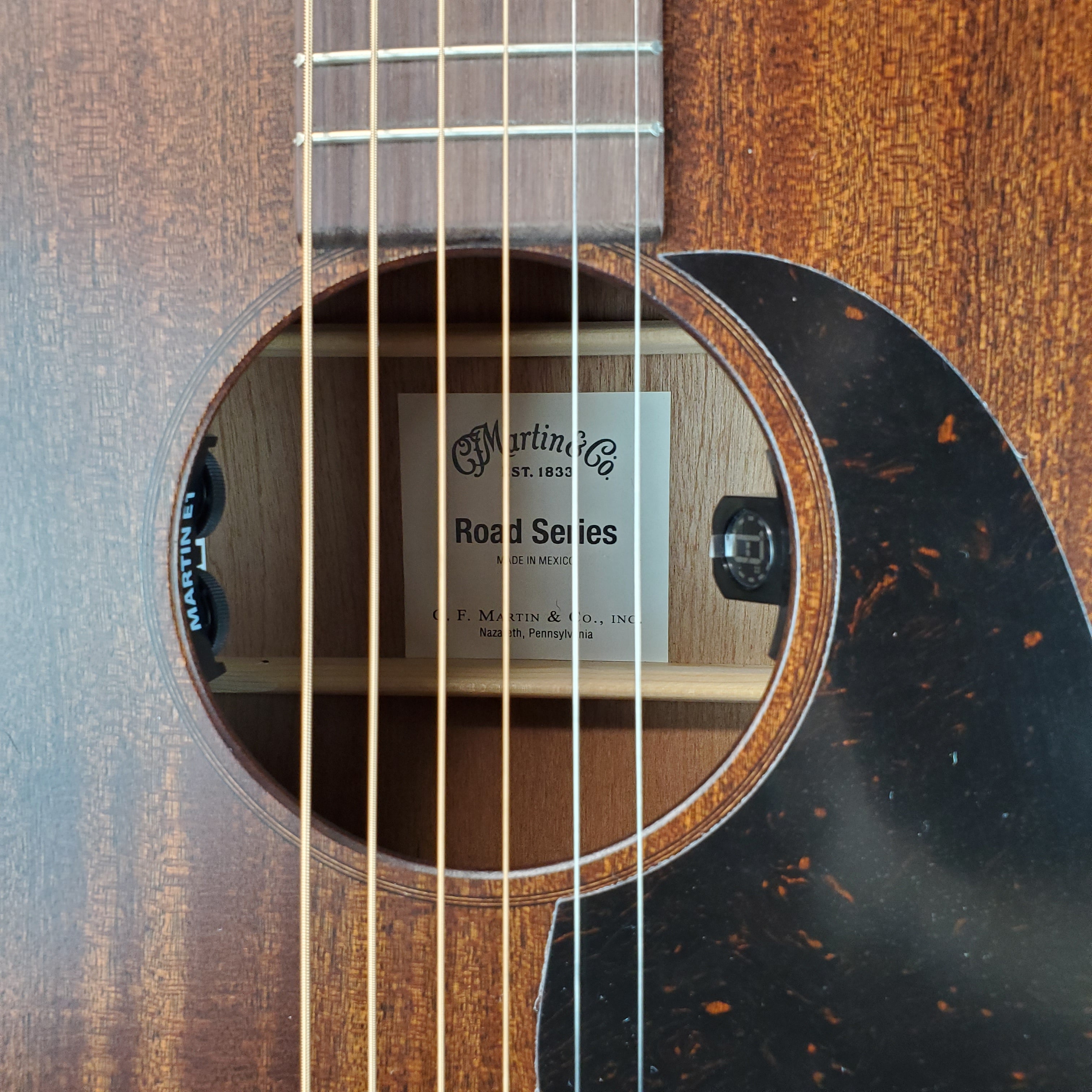 Martin D10E Retro Sapele, Satin Dark Mahogany, Free Ship