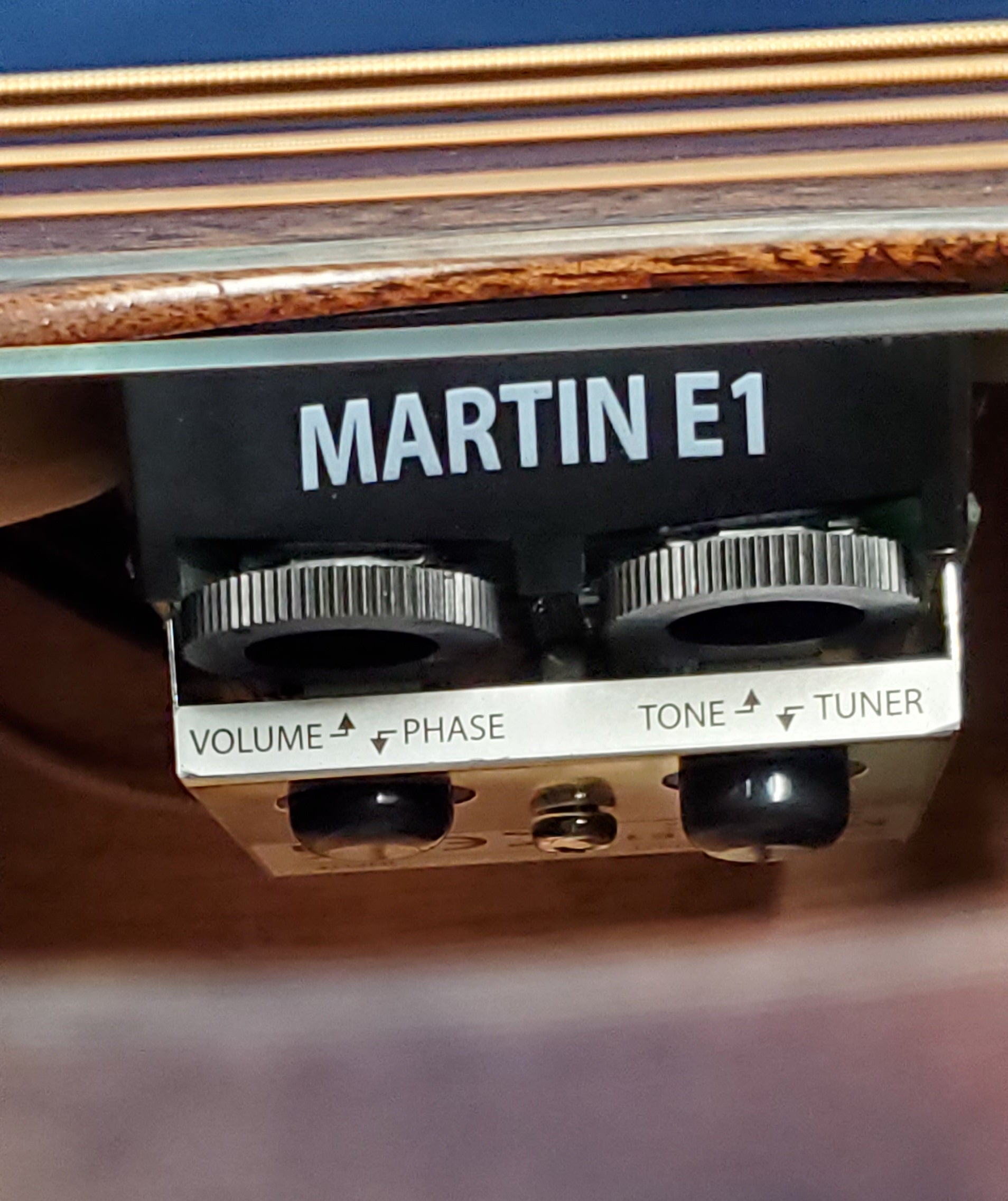 Martin D Jr-E StreetMaster, Mahogany Distressed, Free Ship