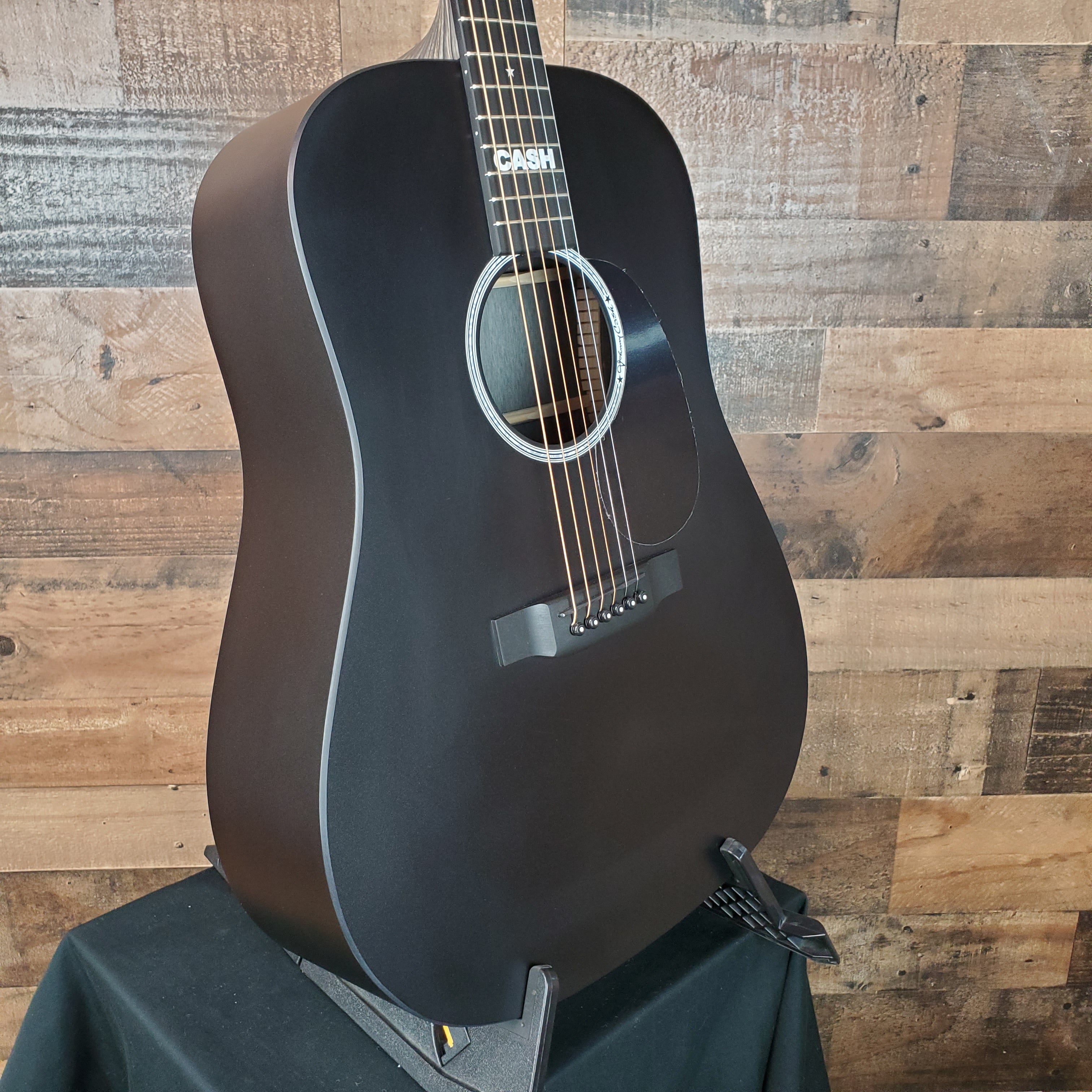 Martin DX Johnny Cash, Satin Black Finish, Free Ship