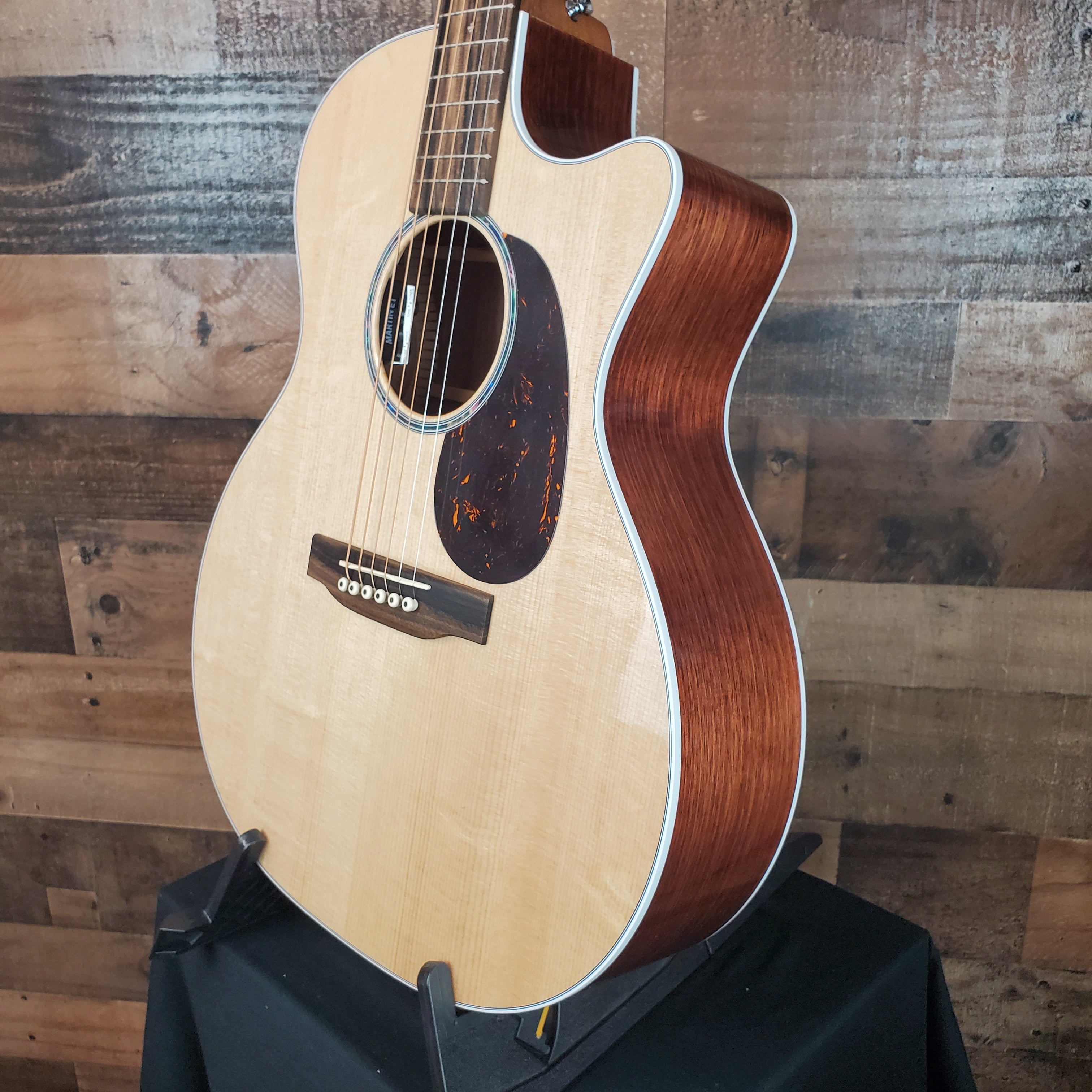 Martin Road Series GPC-13E Natural