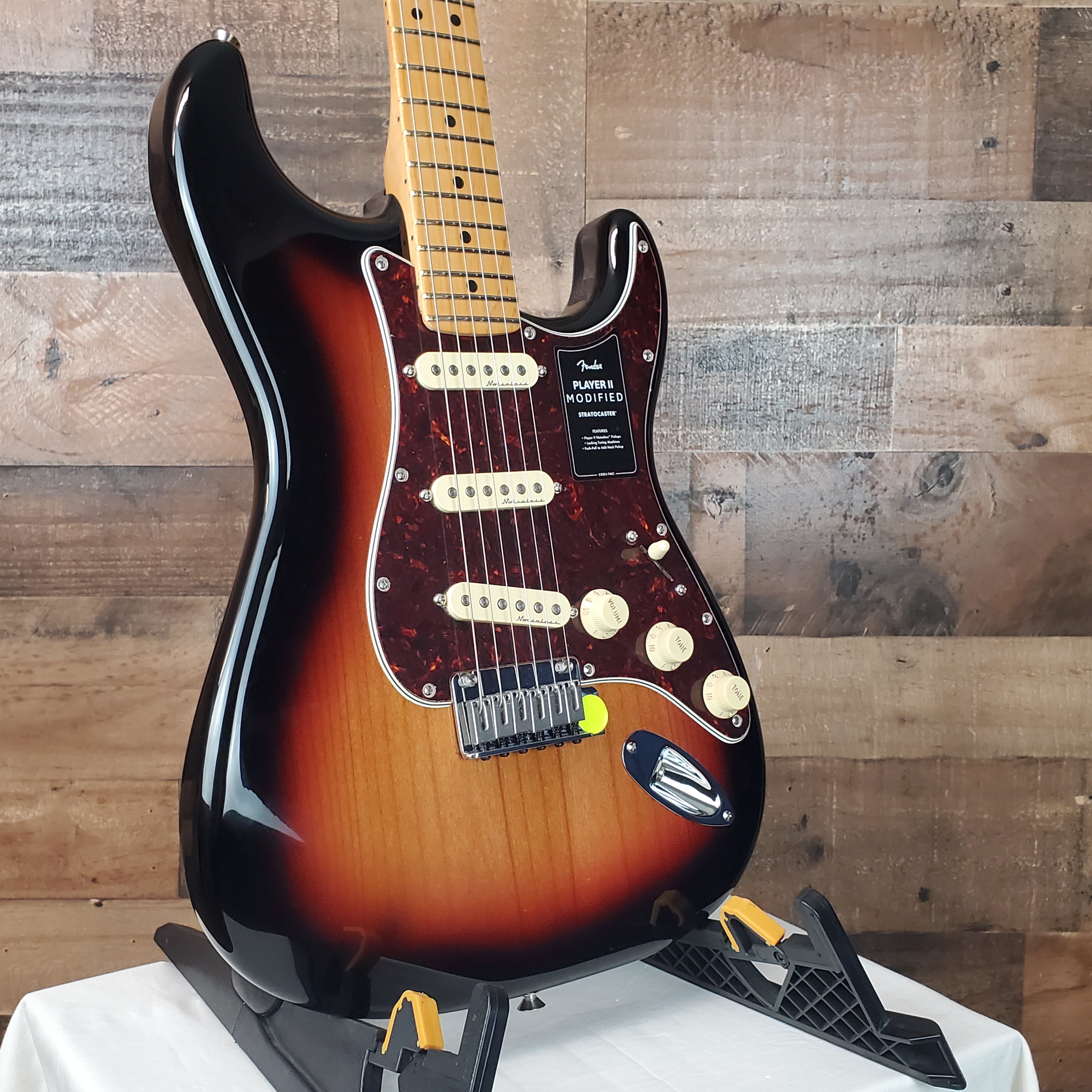 Fender Player II Modified Strat 3 Tone Sunburst