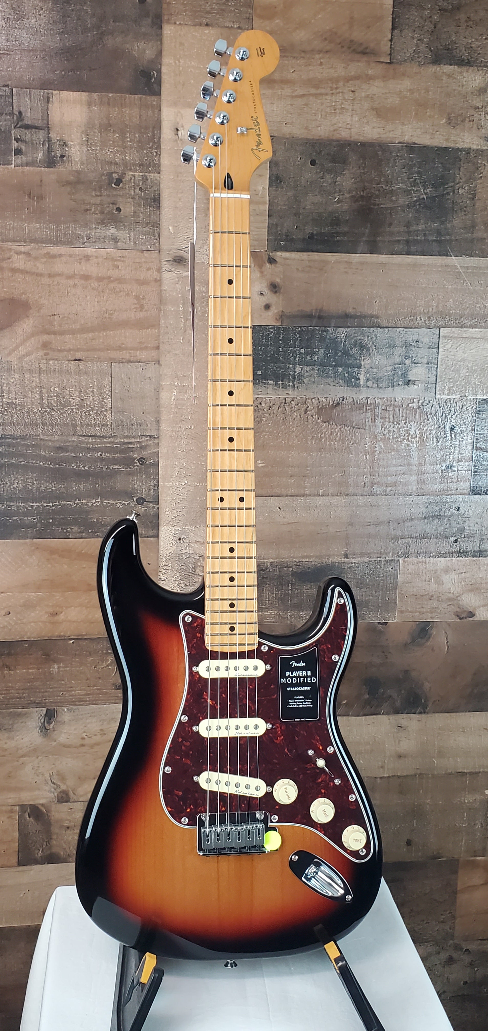 Fender Player II Modified Strat 3 Tone Sunburst