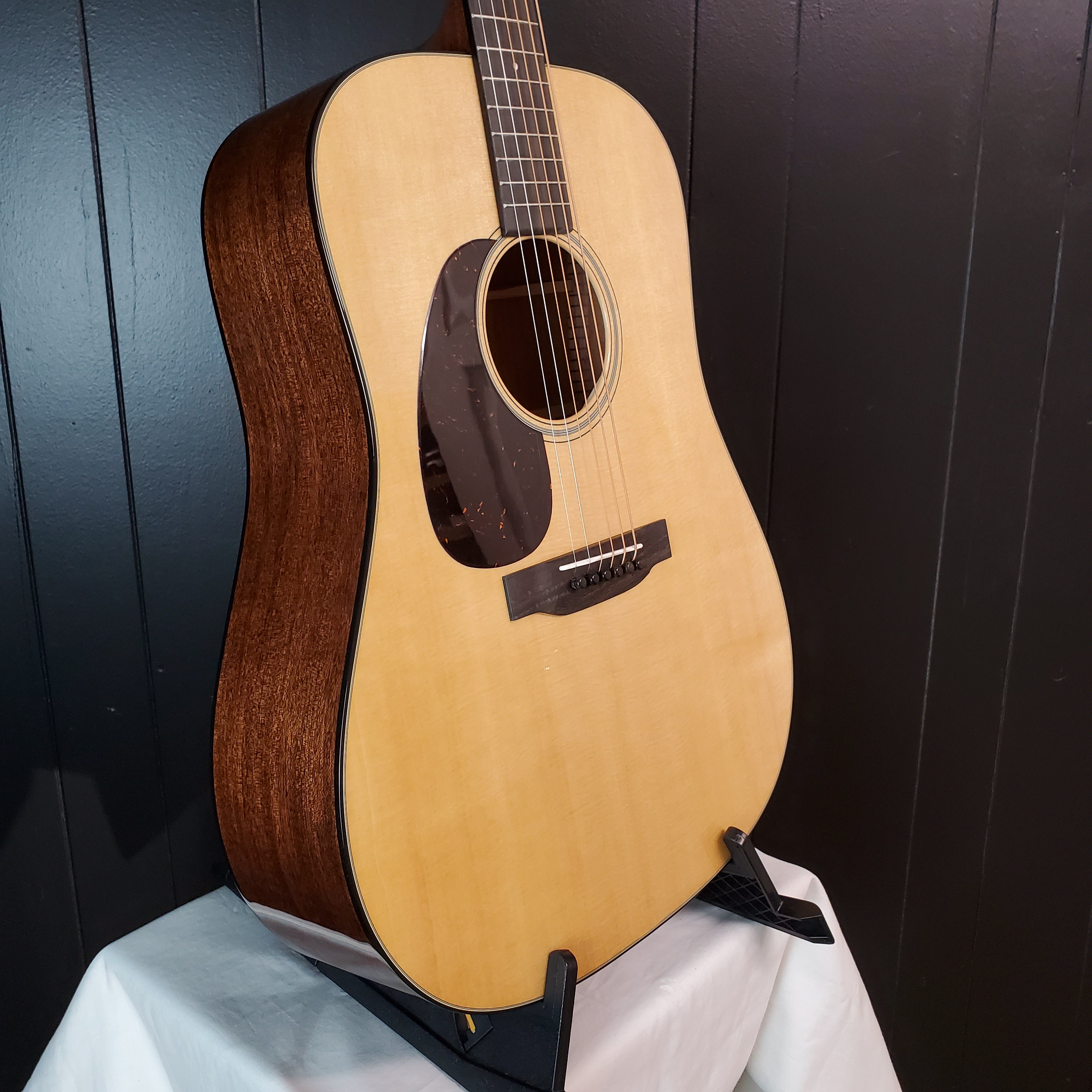 Martin Super D-18 Left Handed