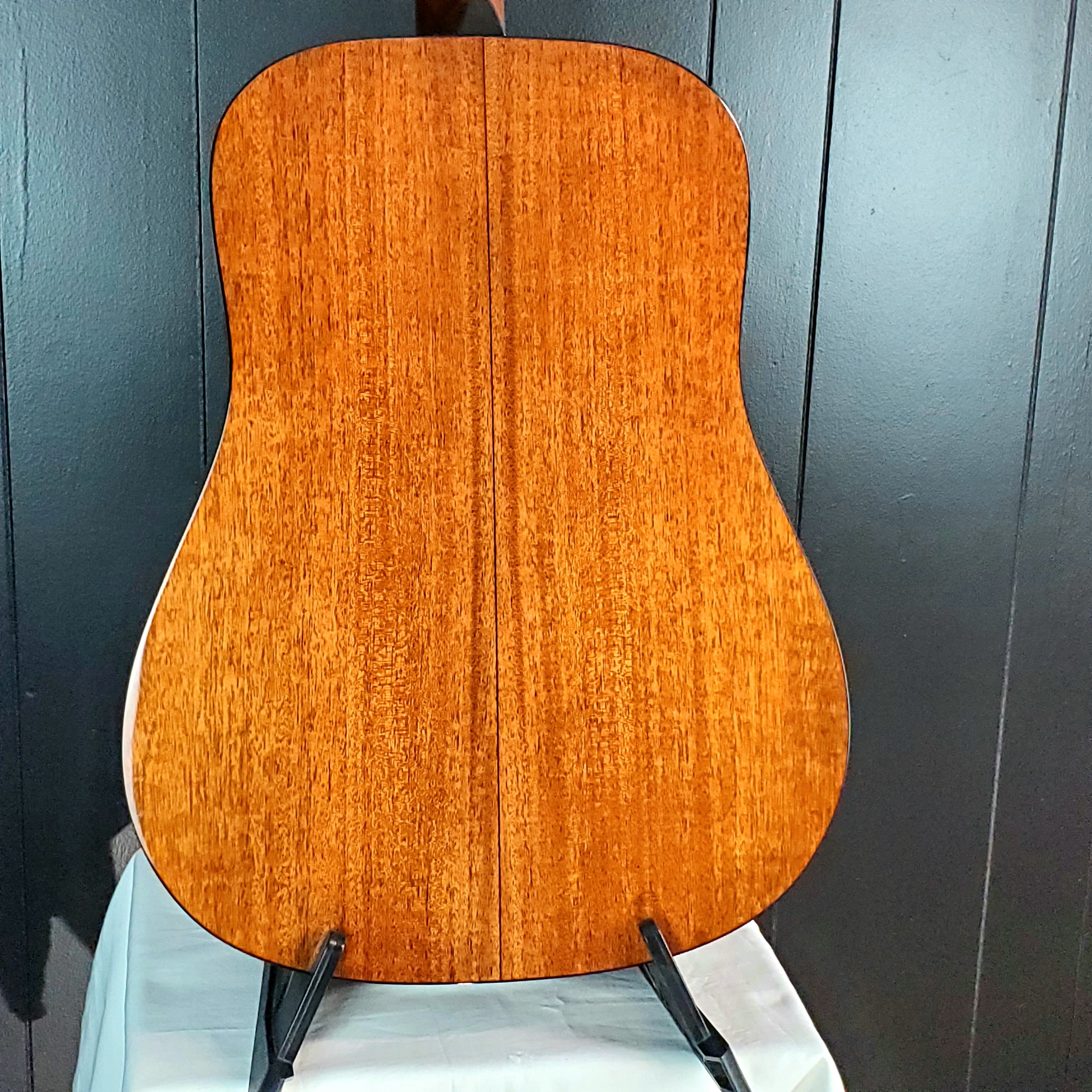 Martin Super D-18 Left Handed