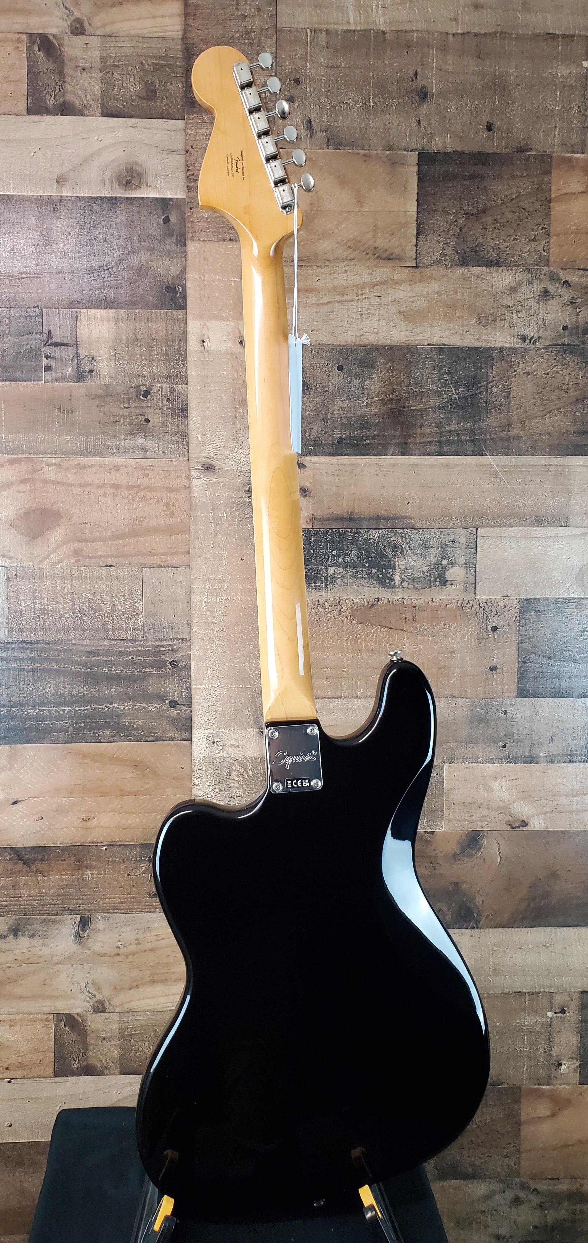 Squier Classic Vibe Bass VI Guitar - Black