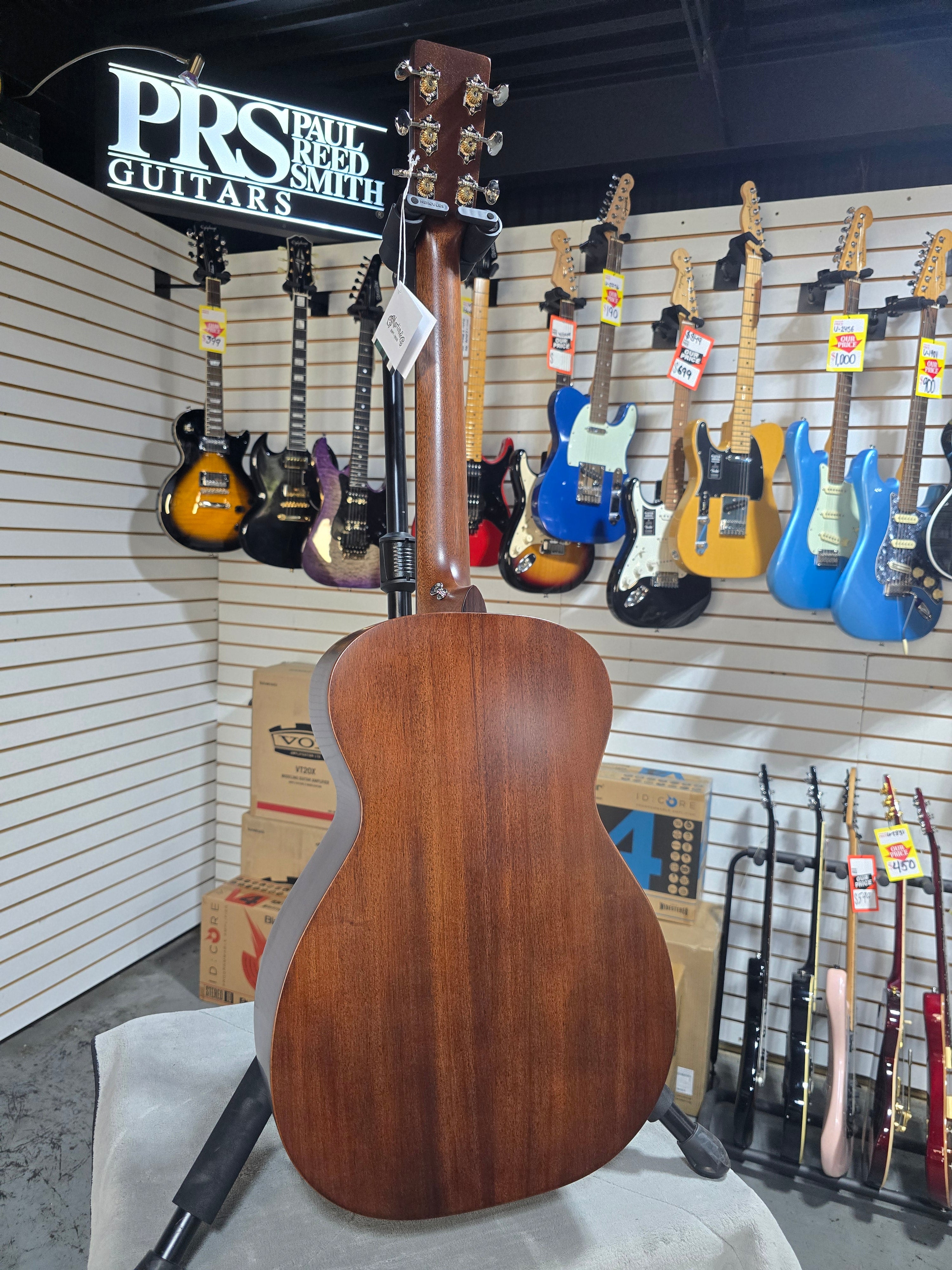 Martin 0-10E Retro Jason Isbell Dark Mahogany