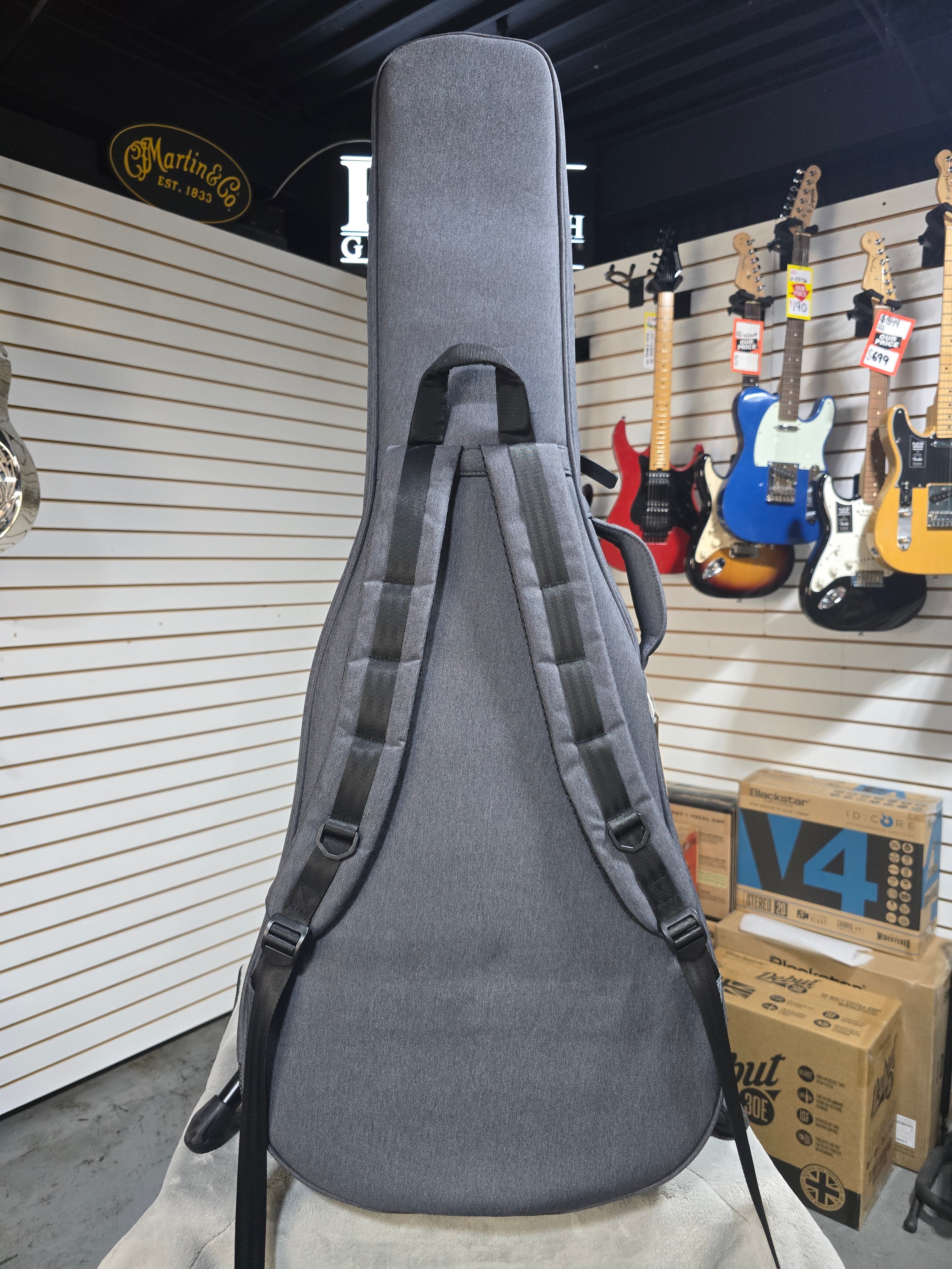 Martin 0-10E Retro Jason Isbell Dark Mahogany
