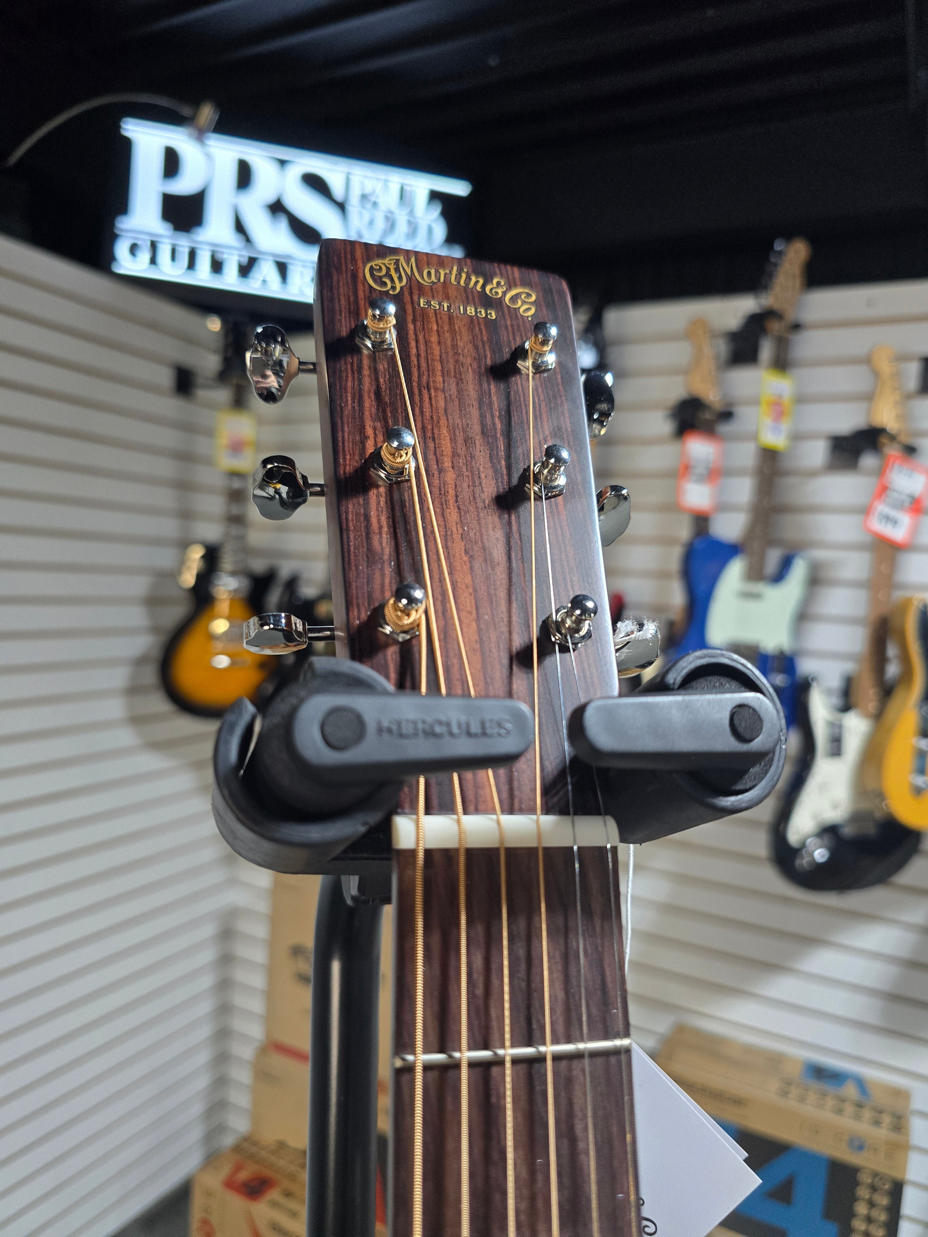 Martin 0-10E Retro Jason Isbell Dark Mahogany