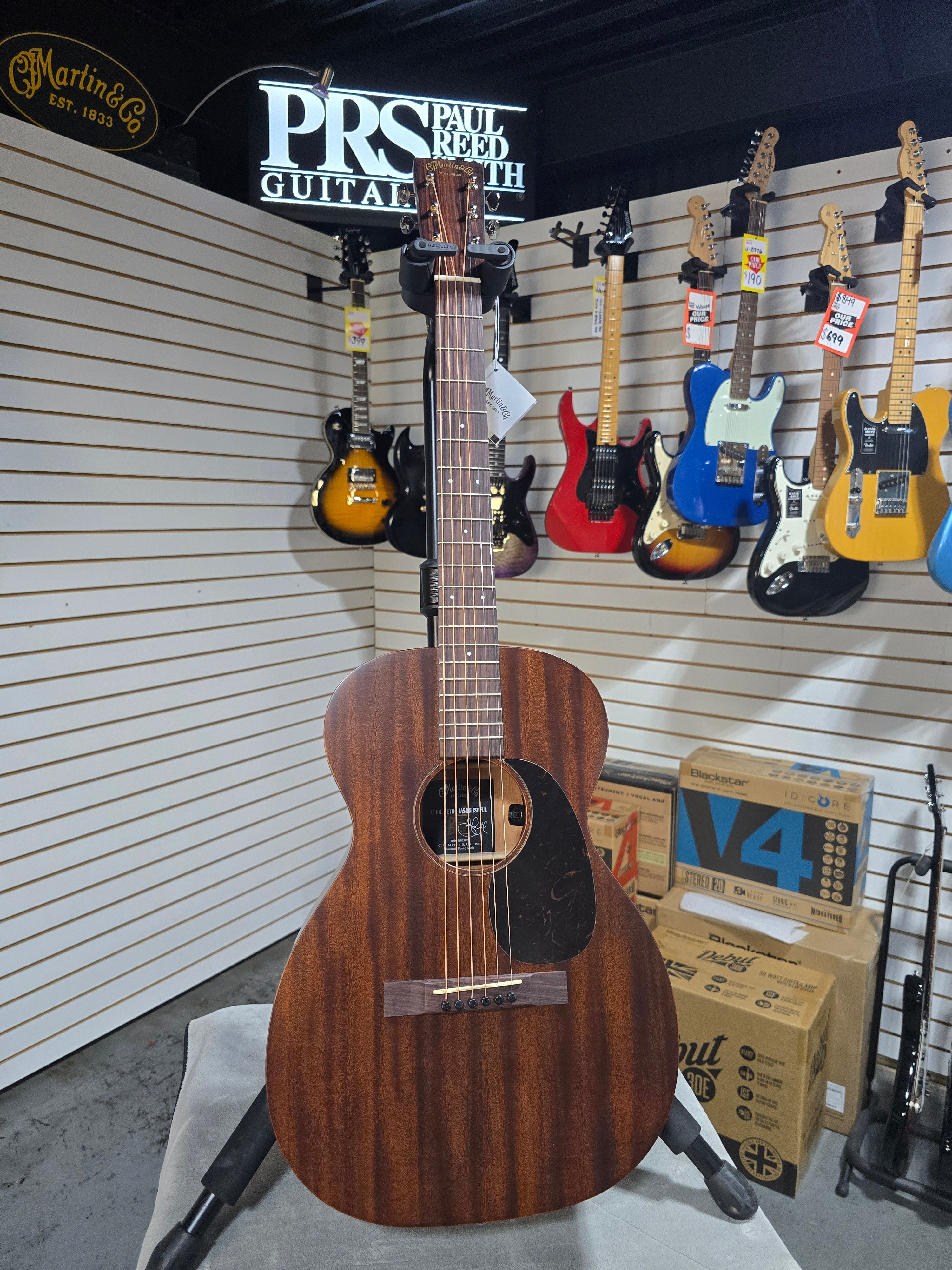 Martin 0-10E Retro Jason Isbell Dark Mahogany