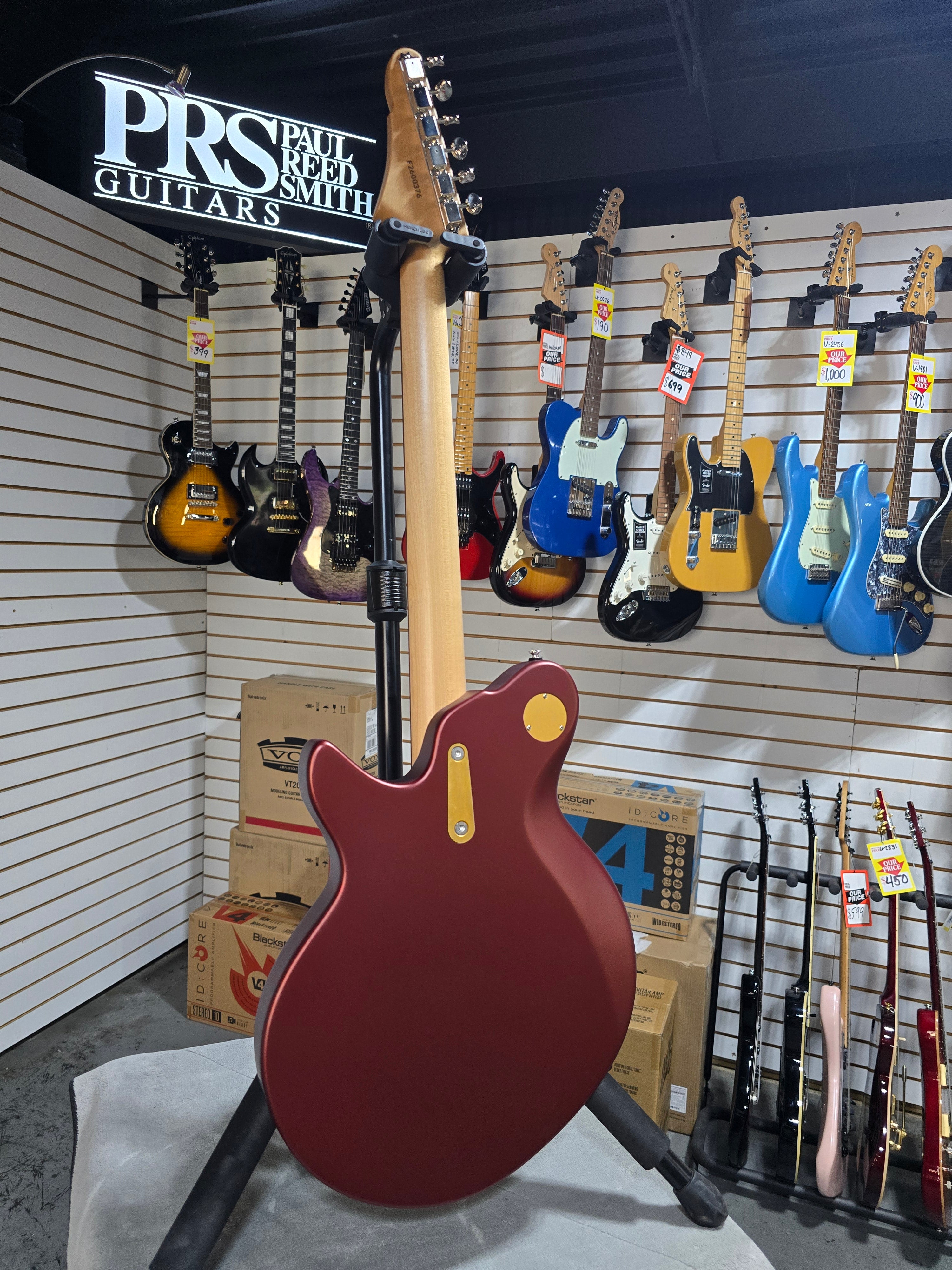 Eastman Guitars FullerTone Offset '62 Electric Guitar Dakota Red