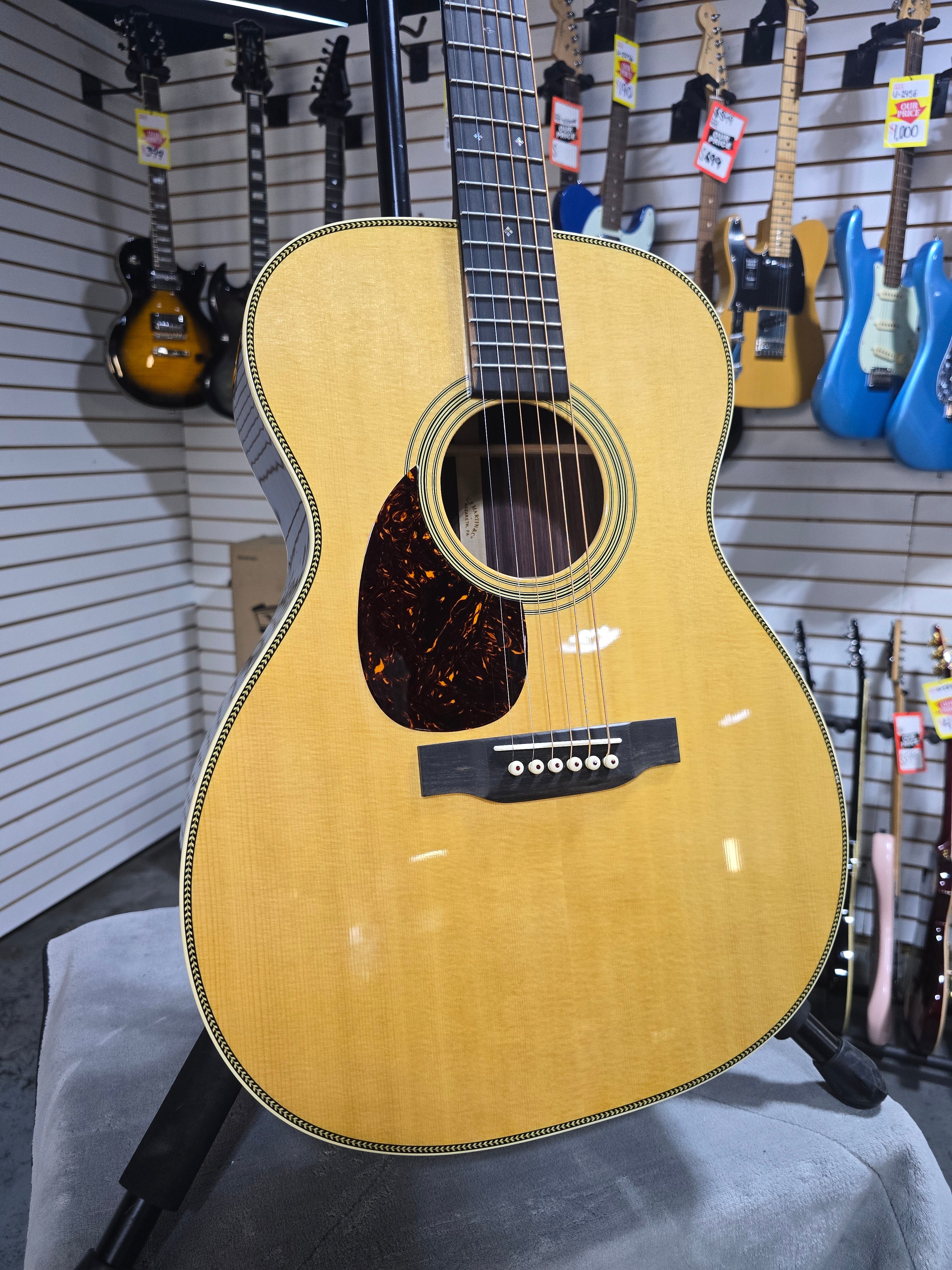 Martin OM-28 Standard Series Left-Handed Acoustic Guitar - Natural with Aging Toner