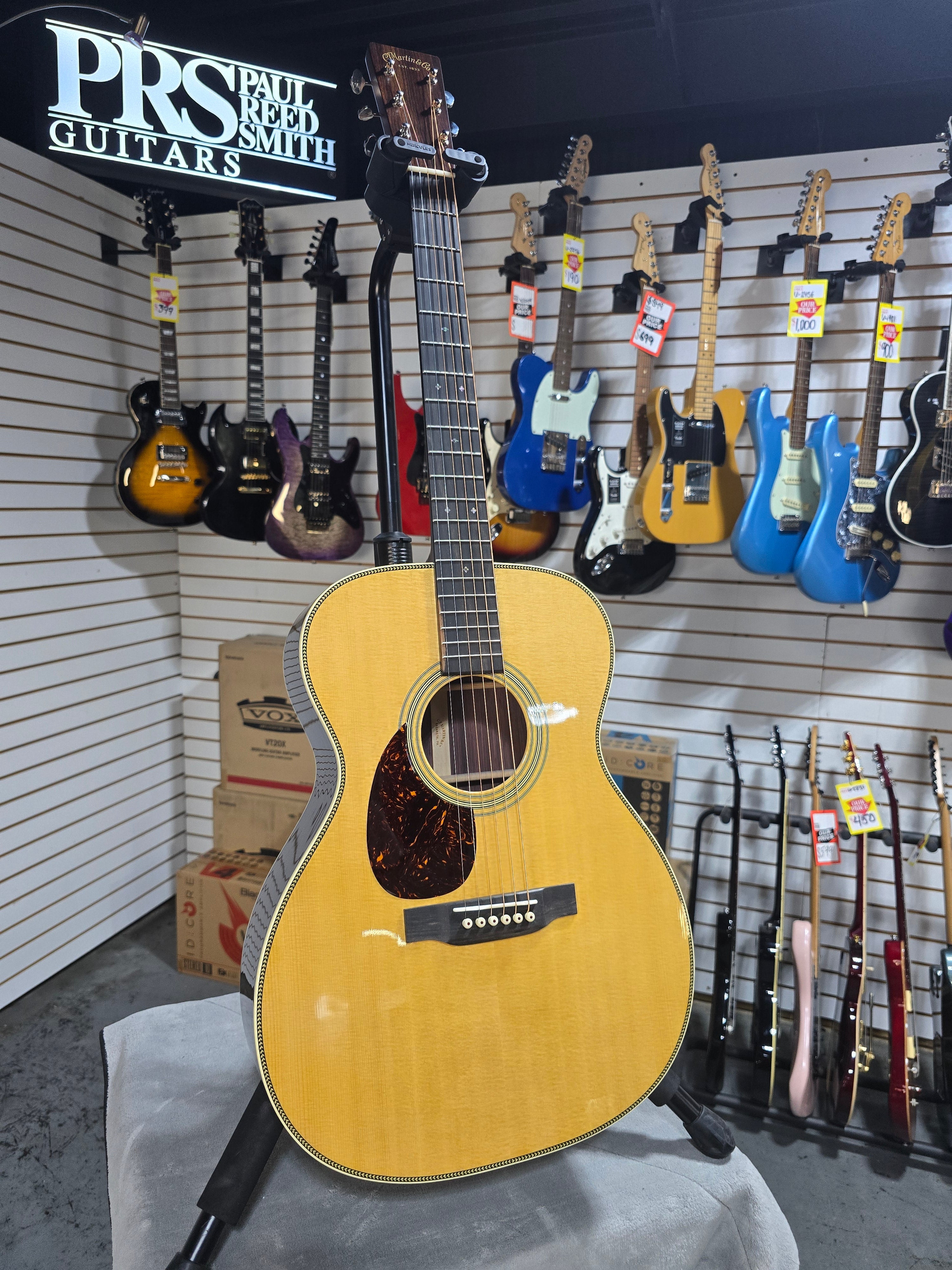 Martin OM-28 Standard Series Left-Handed Acoustic Guitar - Natural with Aging Toner