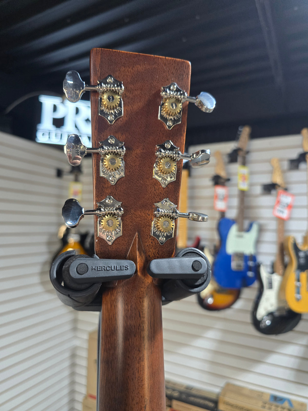 Martin OM-28 Standard Series Left-Handed Acoustic Guitar - Natural with Aging Toner