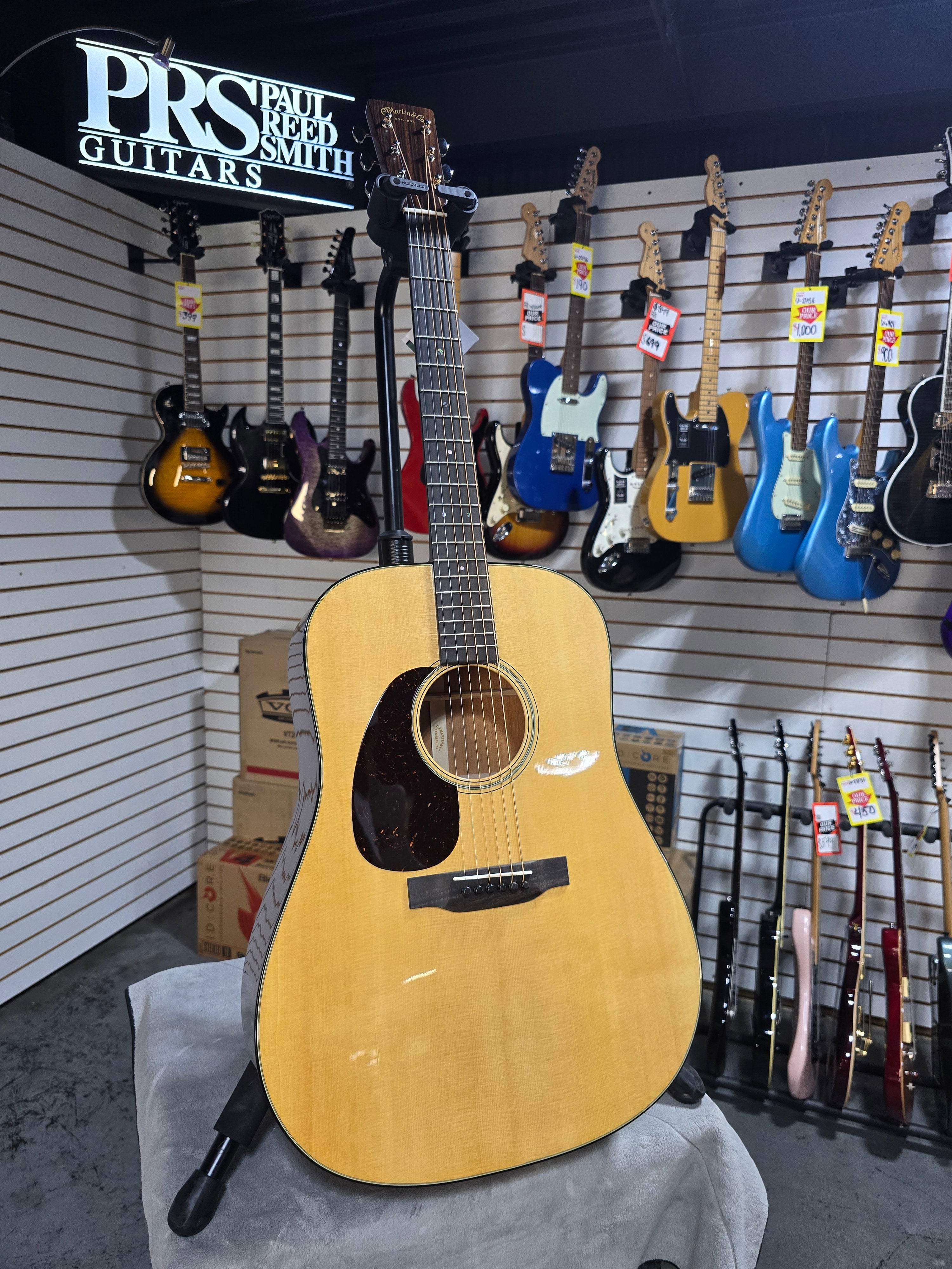 Martin Super D-18 Left Handed Acoustic Guitar Natural