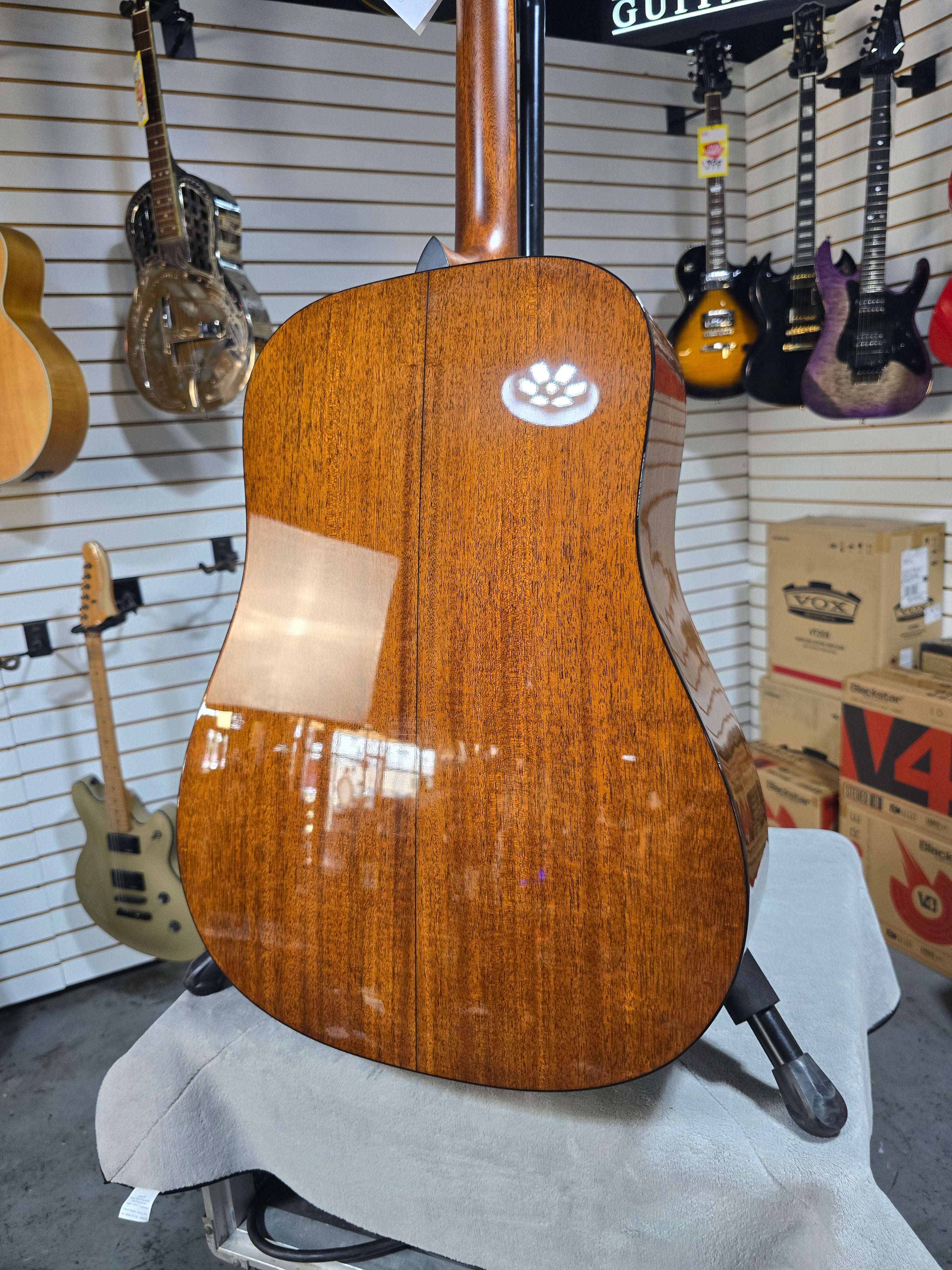 Martin Super D-18 Left Handed Acoustic Guitar Natural