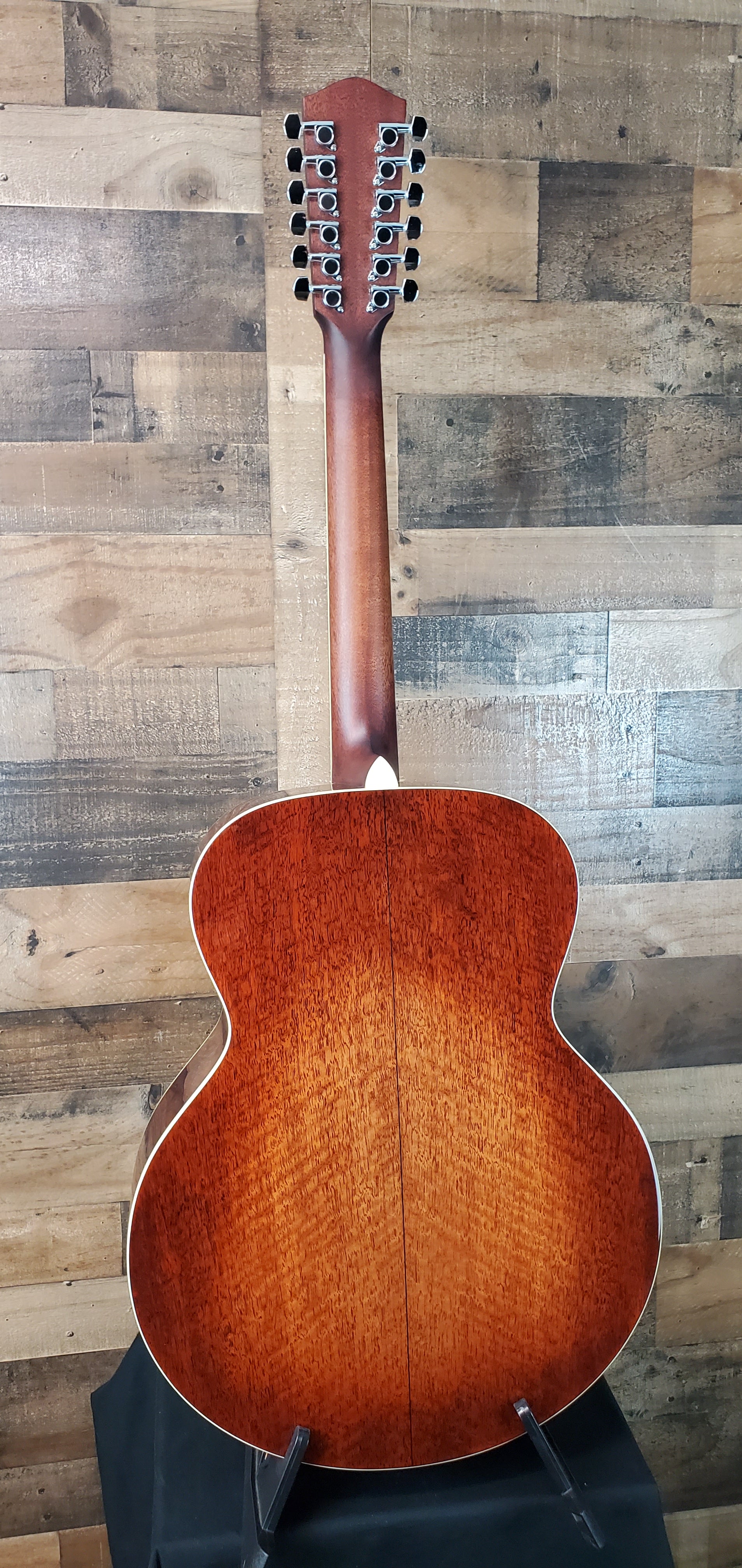 Eastman Guitars AC330E-12- Sunburst
