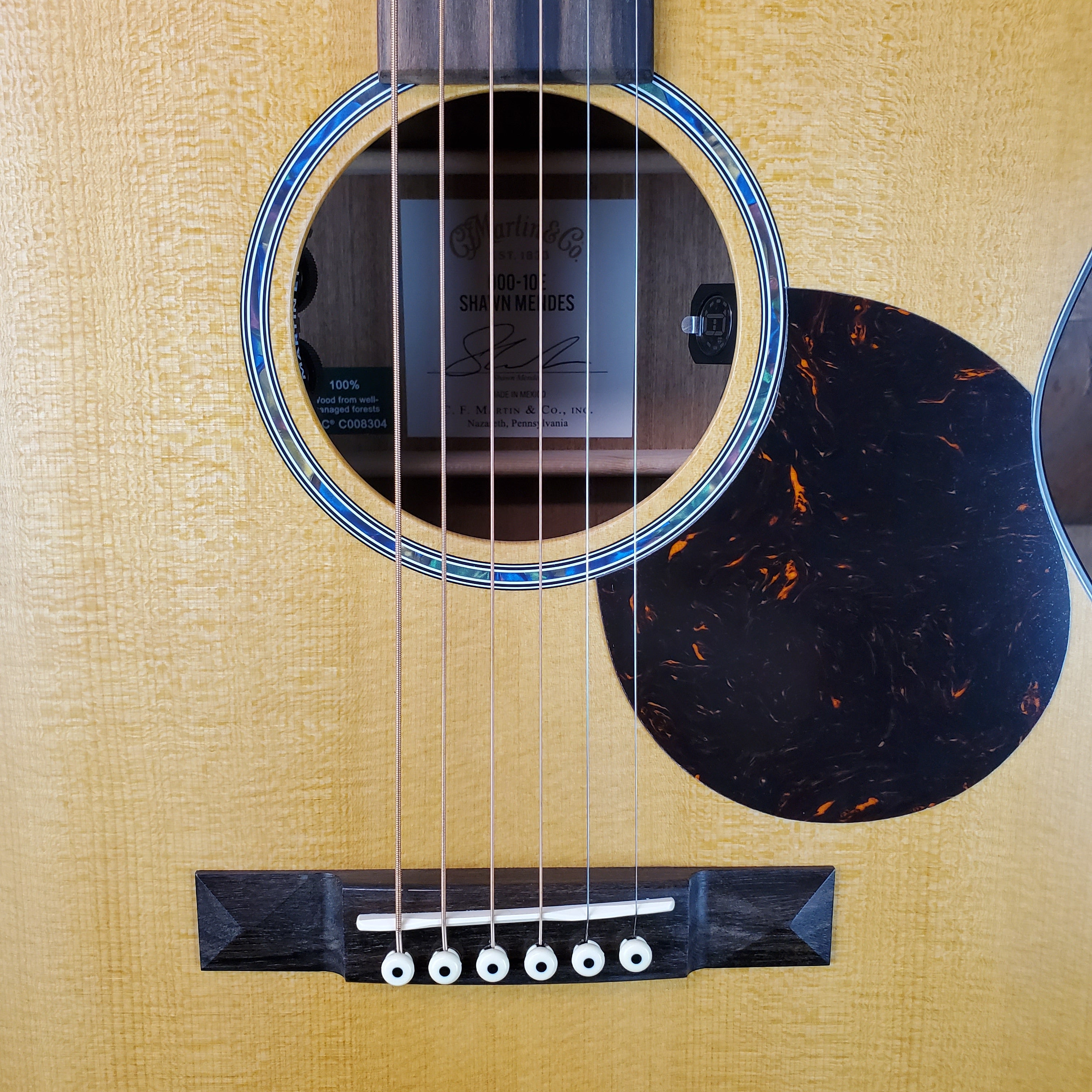 Martin 000-10E Shawn Mendes Acoustic-electric Guitar Natural