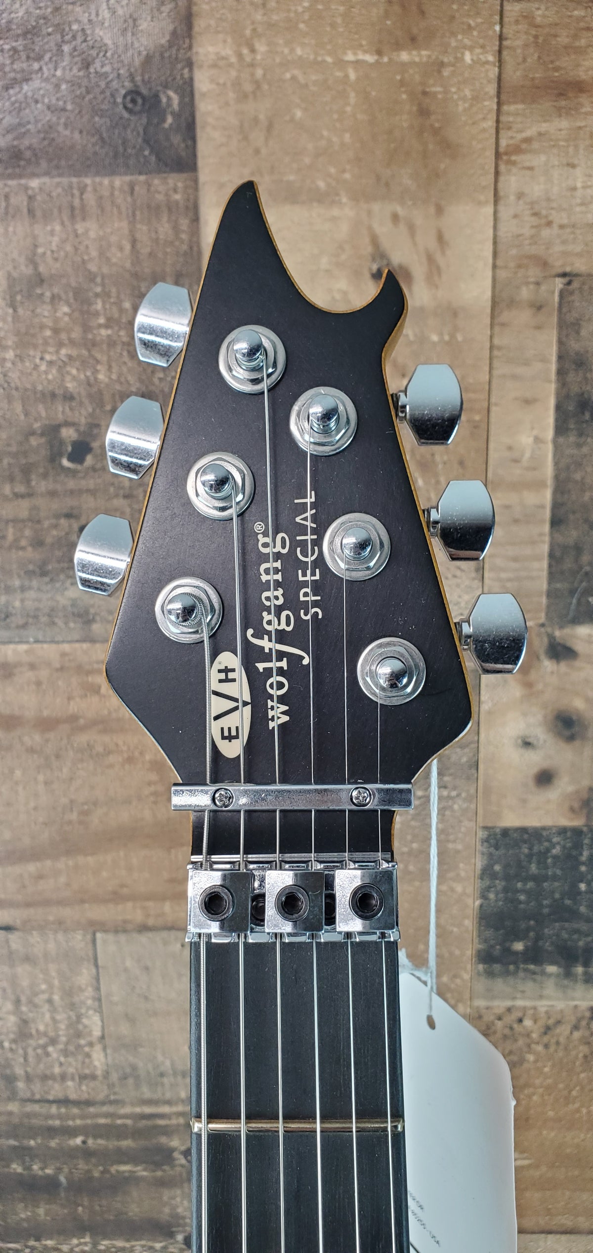 EVH Limited-edition Wolfgang Special 2015 Electric Guitar - Distressed Ivory