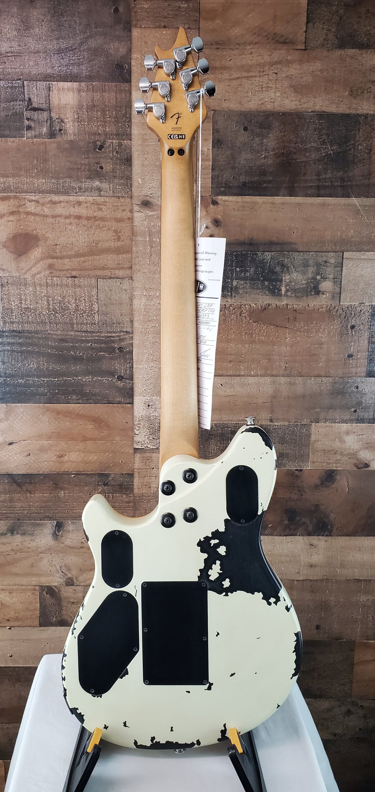 EVH Limited-edition Wolfgang Special 2015 Electric Guitar - Distressed Ivory