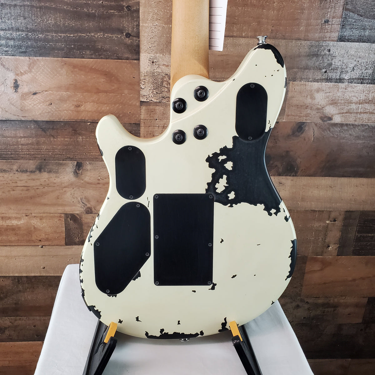 EVH Limited-edition Wolfgang Special 2015 Electric Guitar - Distressed Ivory