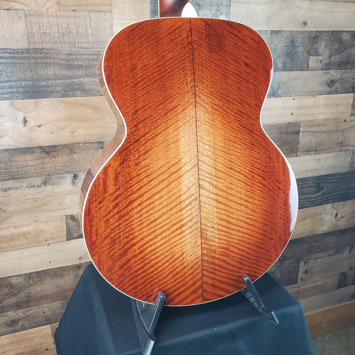 Eastman AC330E-12 Jumbo 12-string Acoustic-electric Guitar Natural