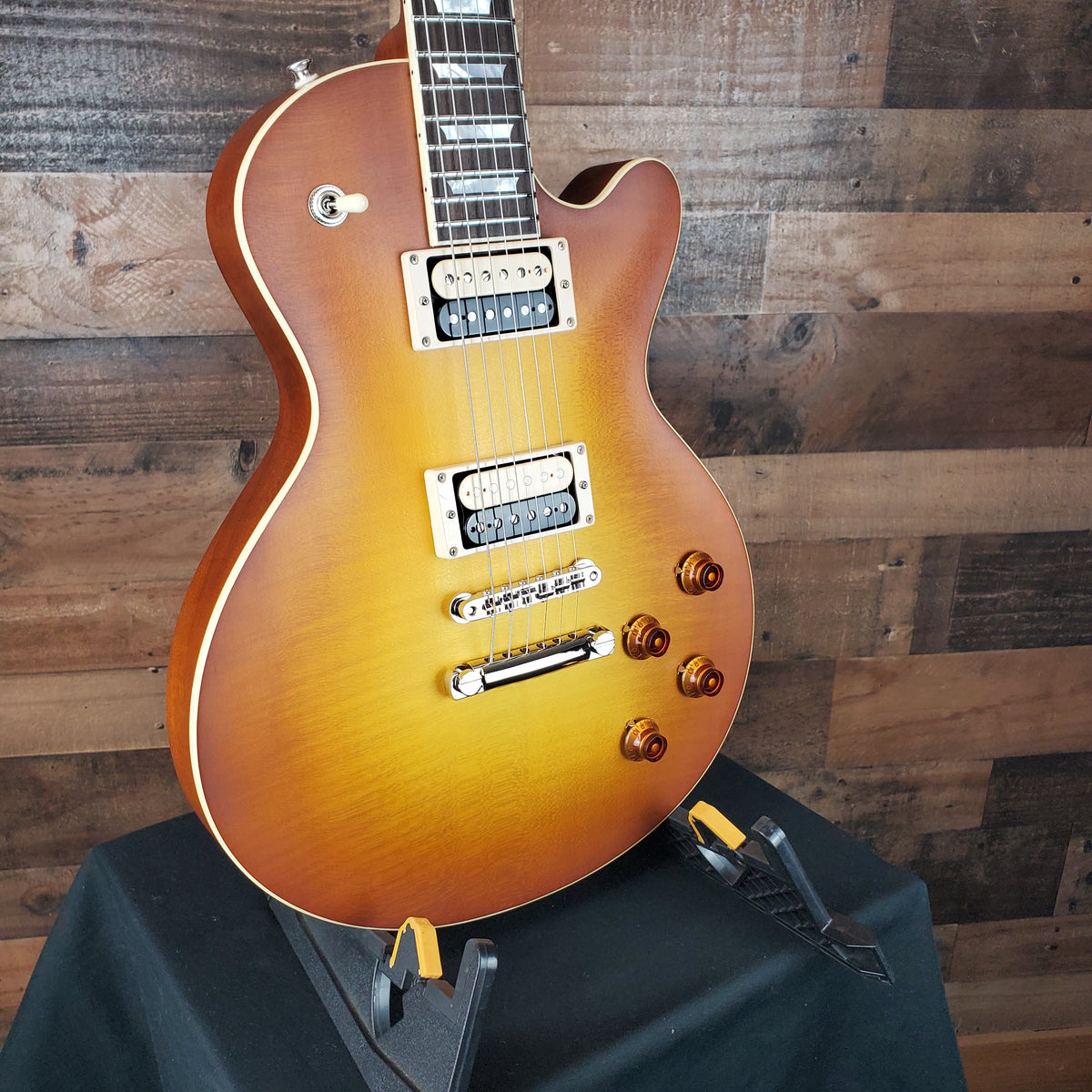 Eastman Guitars SB59/s Electric Guitar - Goldburst