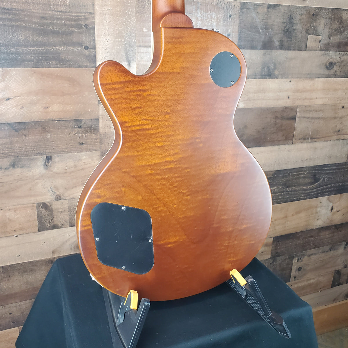 Eastman Guitars SB59/s Electric Guitar - Goldburst
