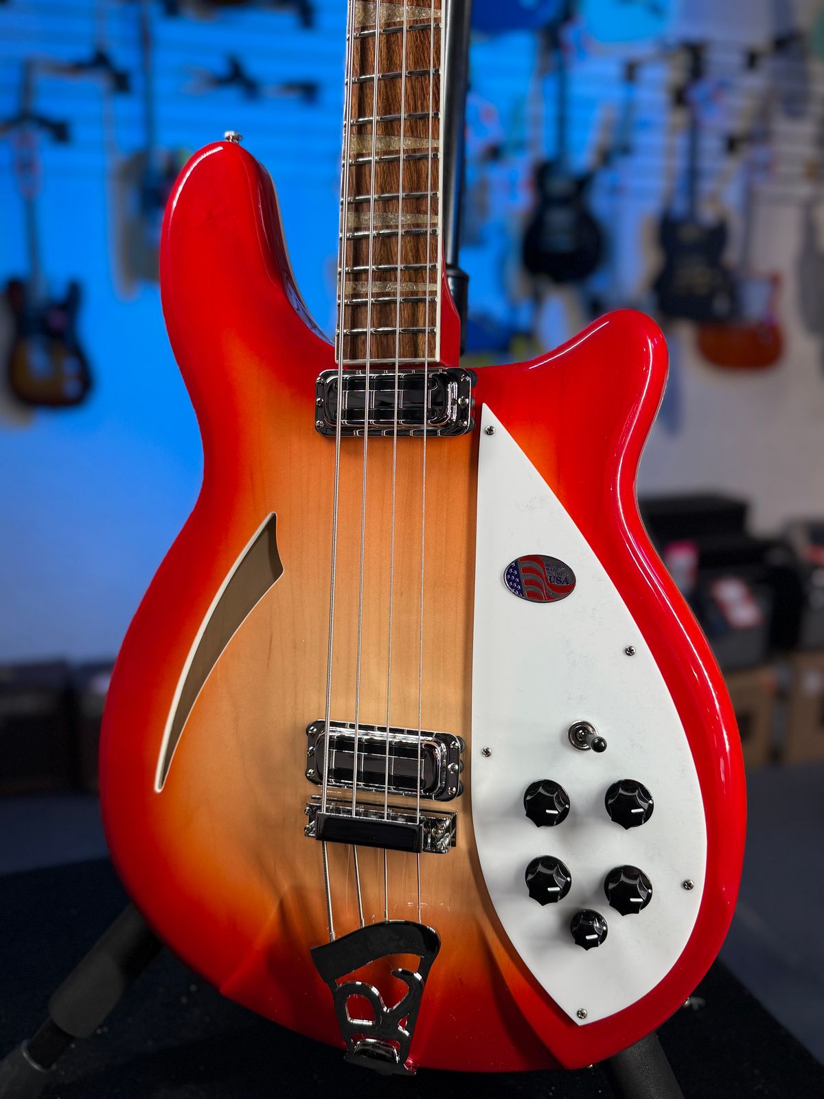 Rickenbacker 4005VFG Fireglo