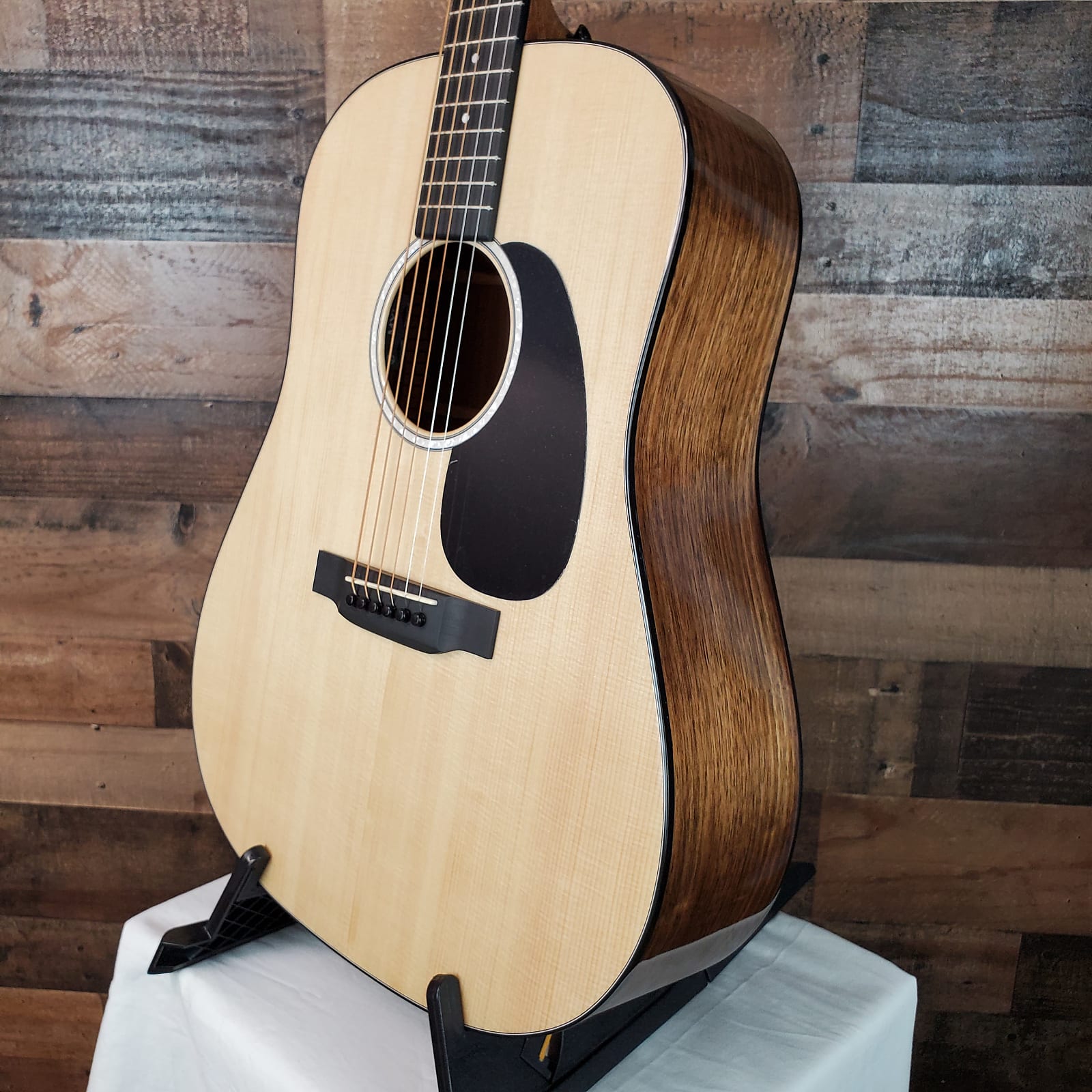 Martin D-12E Koa, Natural, Gig Bag, 891