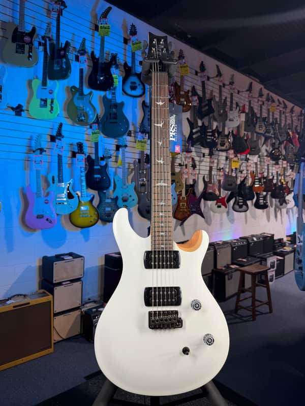 PRS SE CE 24 Satin - Flat White Top, C&M Exclusive - Black / Smoked Hardware, Free Plek & Setup # 770