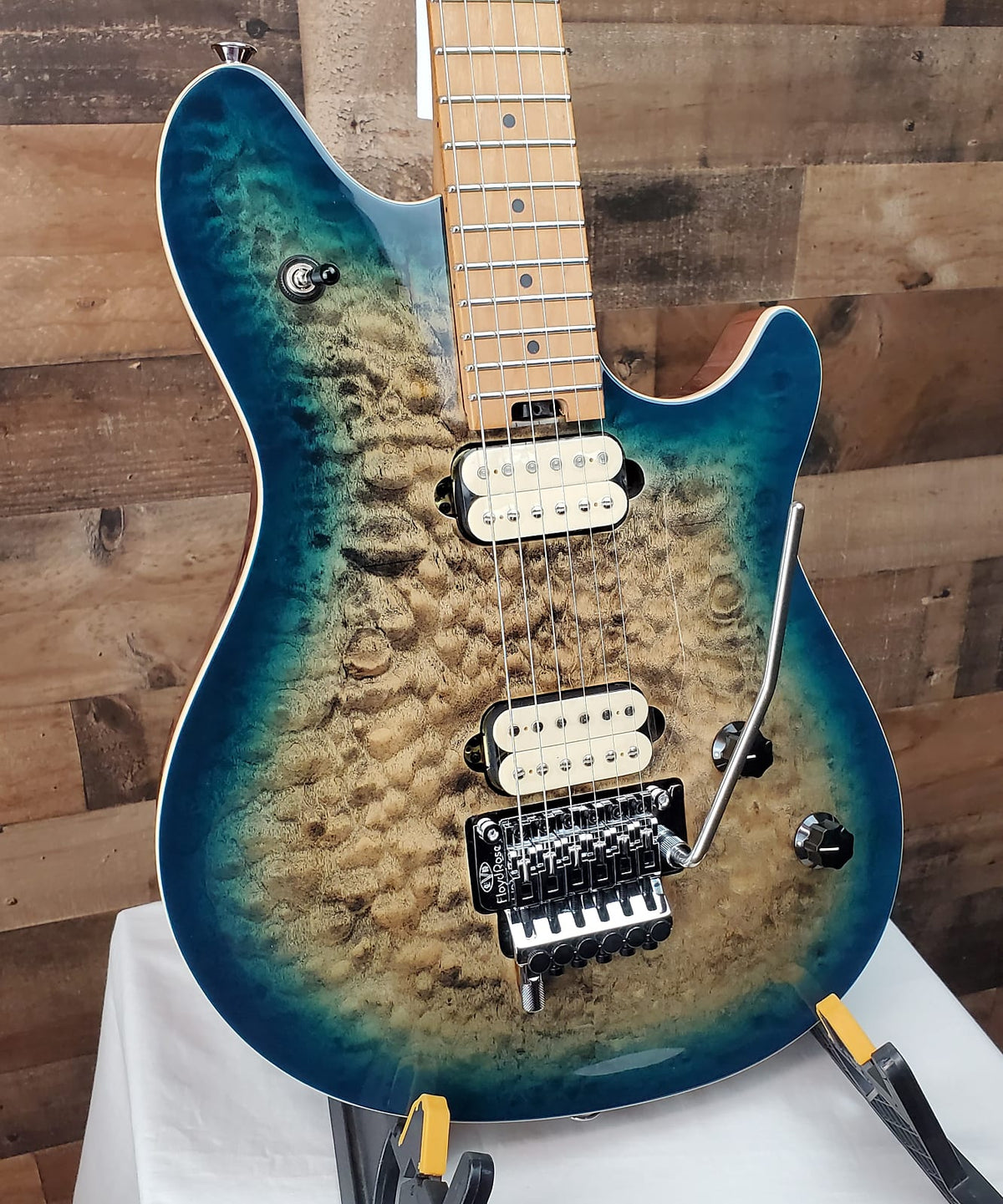 EVH Wolfgang Special QM, Indigo Burst