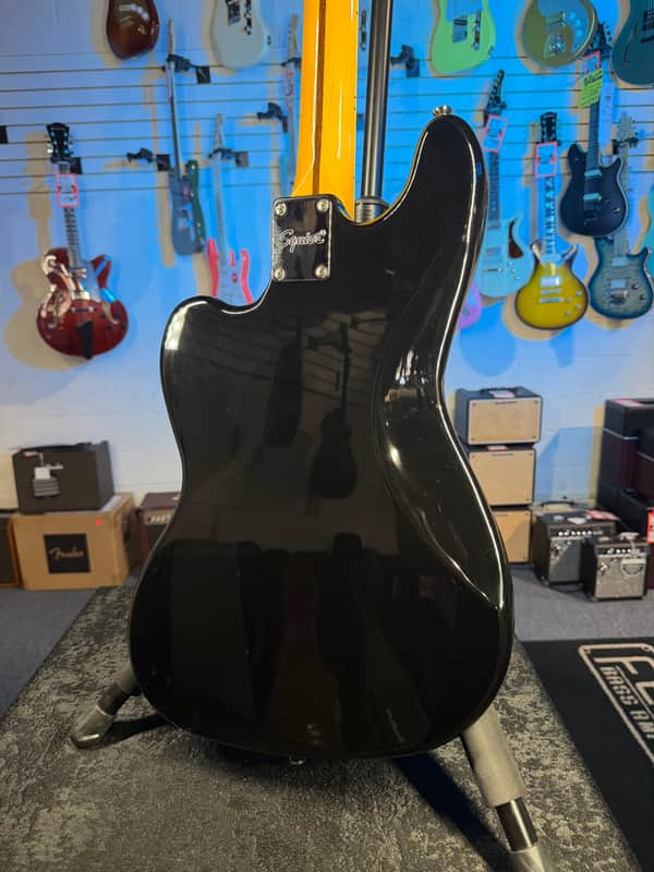 Used Squier Classic Vibe Bass VI 2020s - Black
