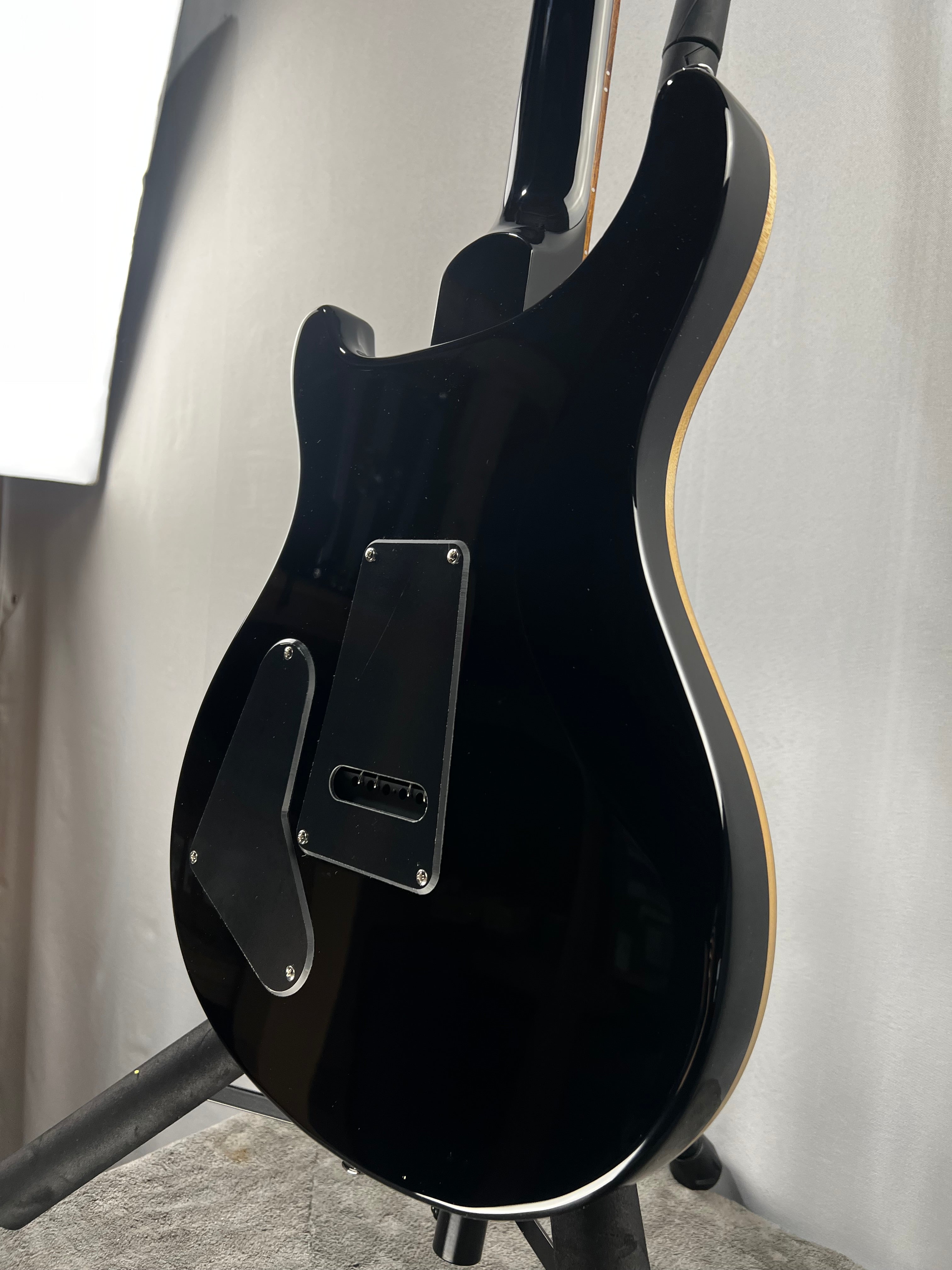 SE Special Semi-Hollow Electric Guitar - Charcoal Burst #150 GET PLEK'D!