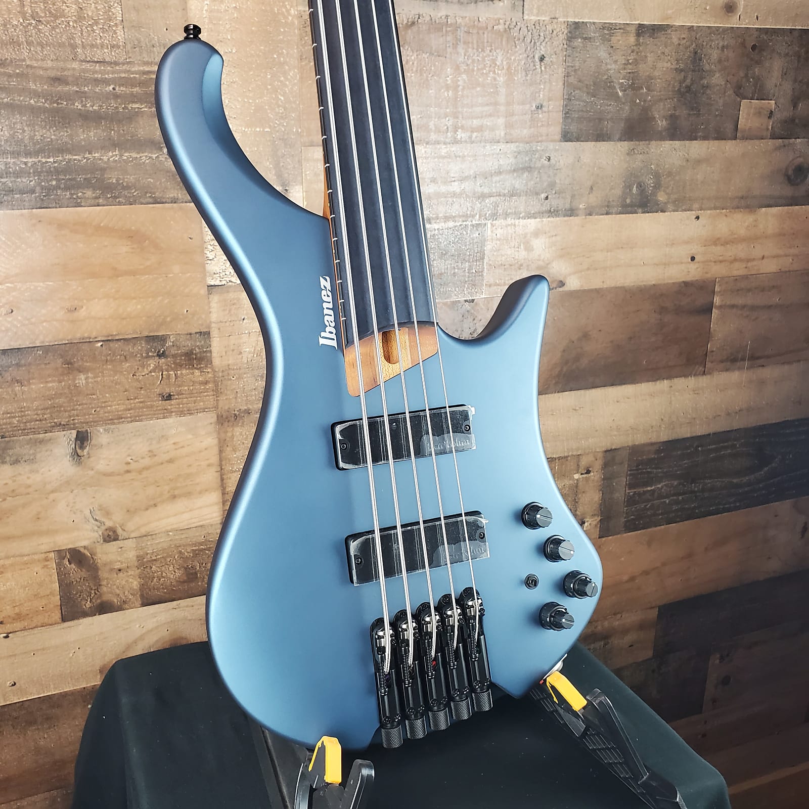Ibanez Standard EHB1005F Fretless 5-string Bass Guitar - Arctic Ocean Matte 771