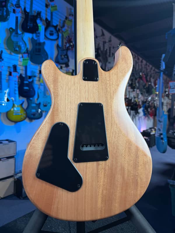 PRS SE CE 24 Satin - Flat White Top, C&M Exclusive - Black / Smoked Hardware, Free Plek & Setup # 770