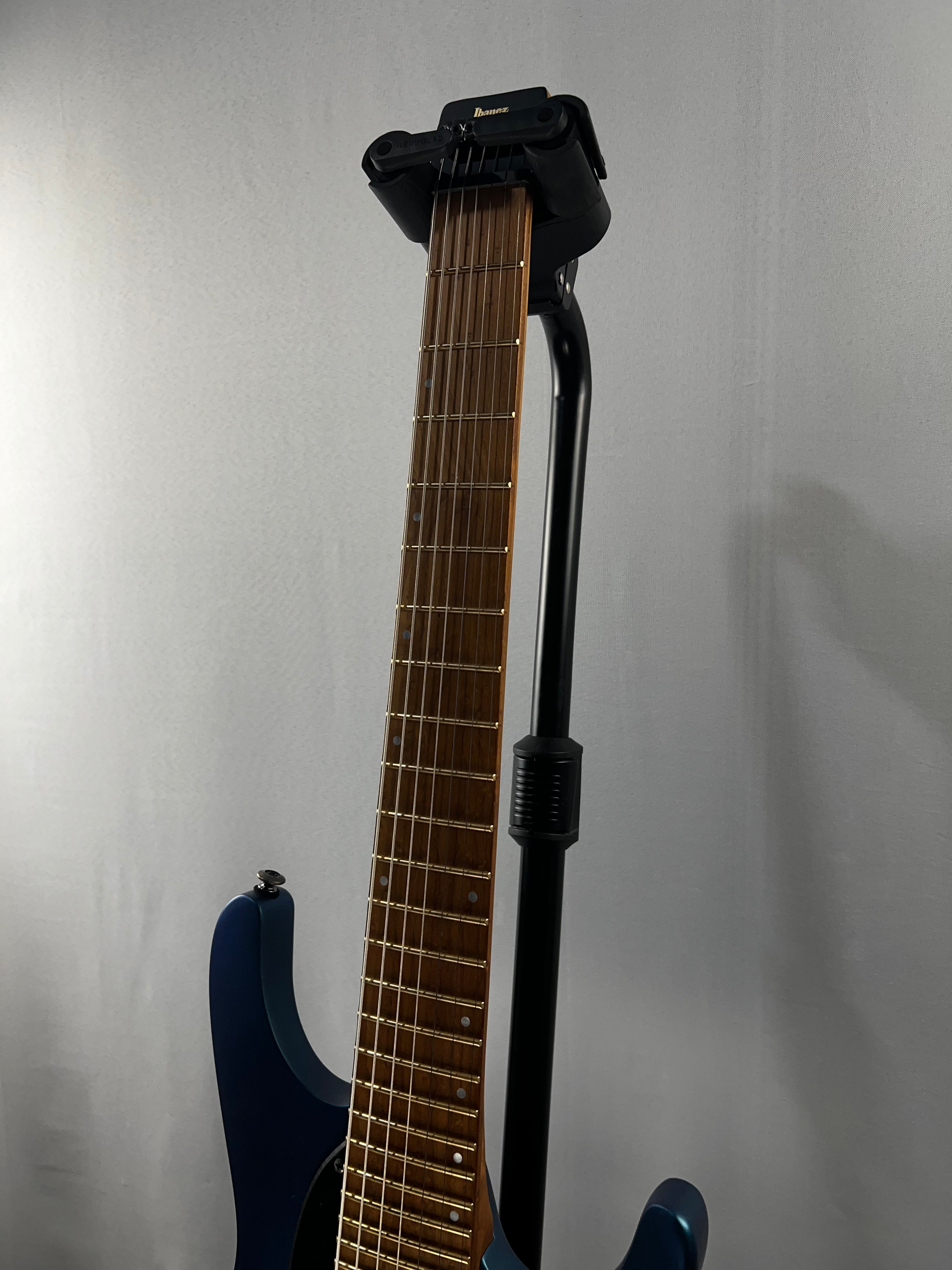 Q547 7-string Electric Guitar - Blue Chameleon Metallic Matte #016 GET PLEK'D!