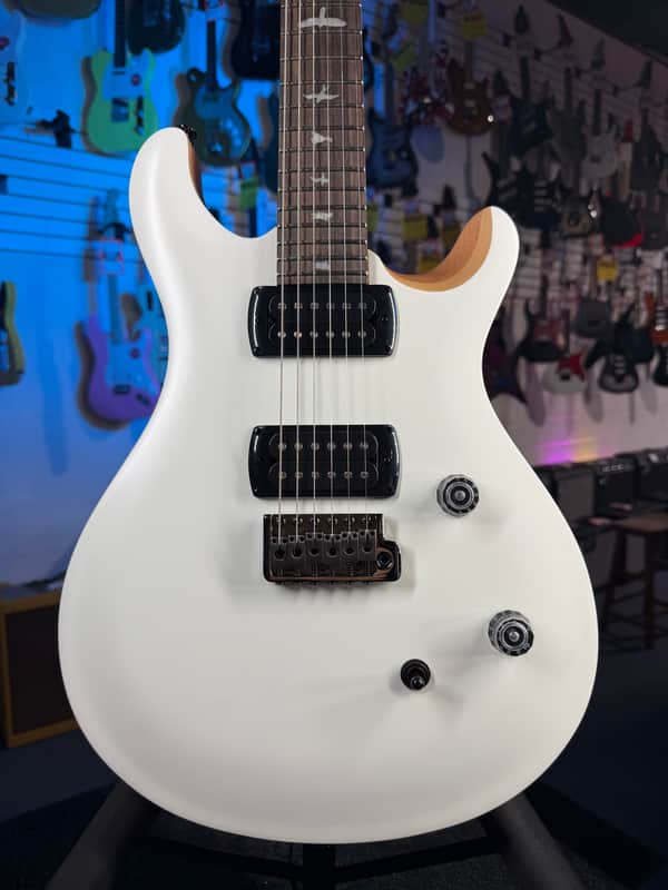 PRS SE CE 24 Satin - Flat White Top, C&M Exclusive - Black / Smoked Hardware, Free Plek & Setup # 770