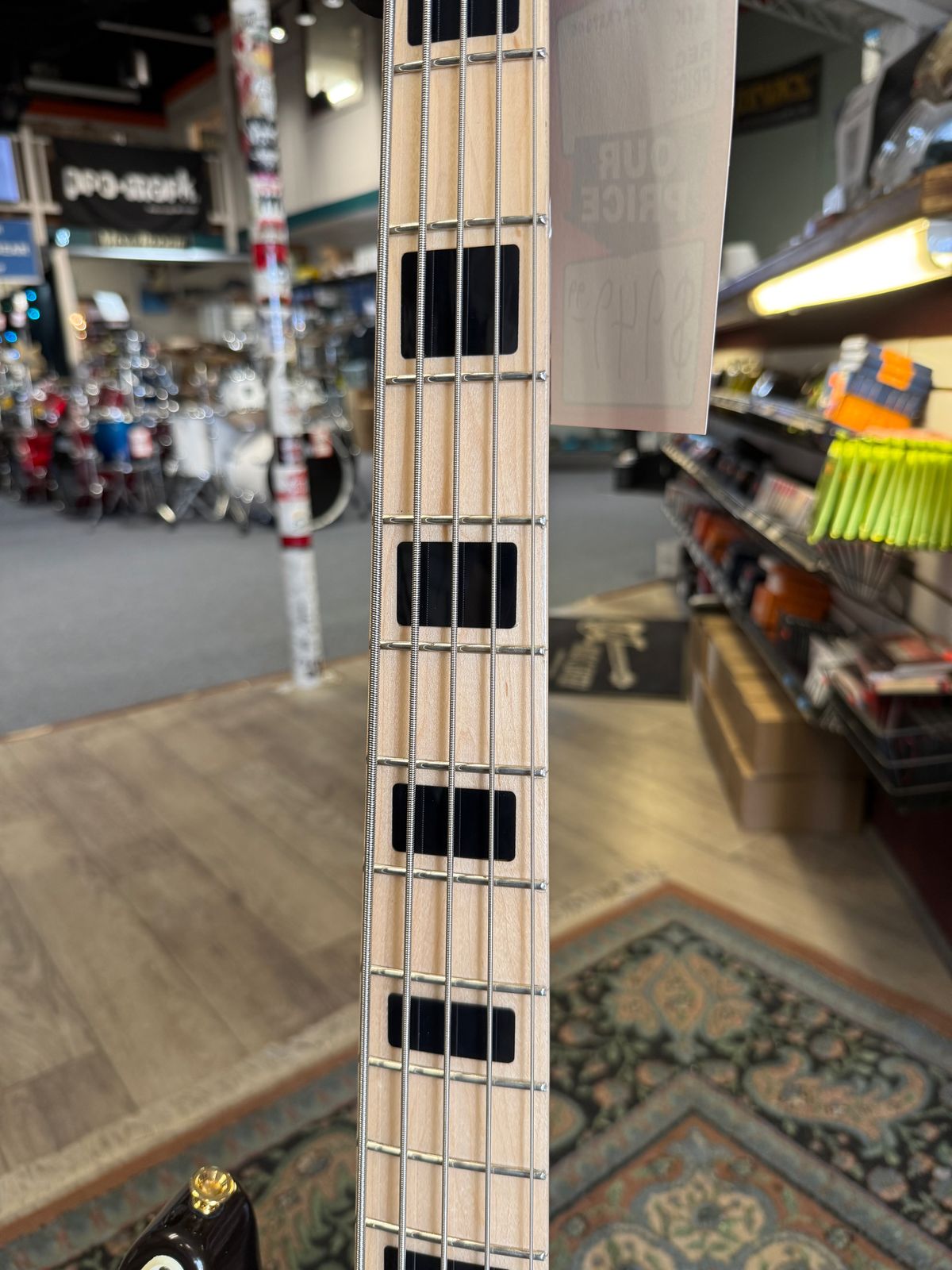 Jackson Pro Series Signature Adam Blackstone, Gladys Bass