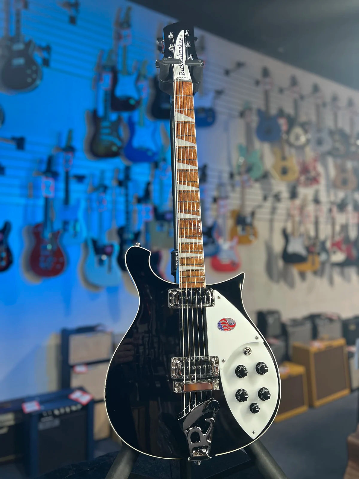 New Rickenbacker 620 Jetglo Electric Guitar w Ric Case, 620JG 726