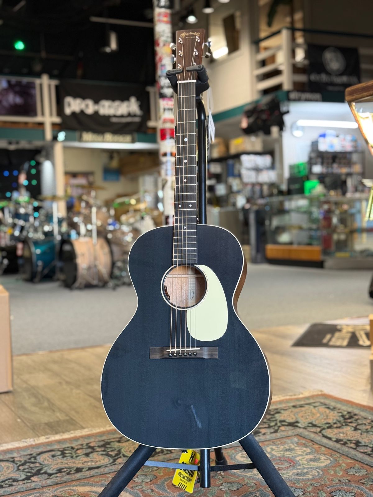 Martin 00L-16E Black Smoke, Acoustic Electric Guitar #686