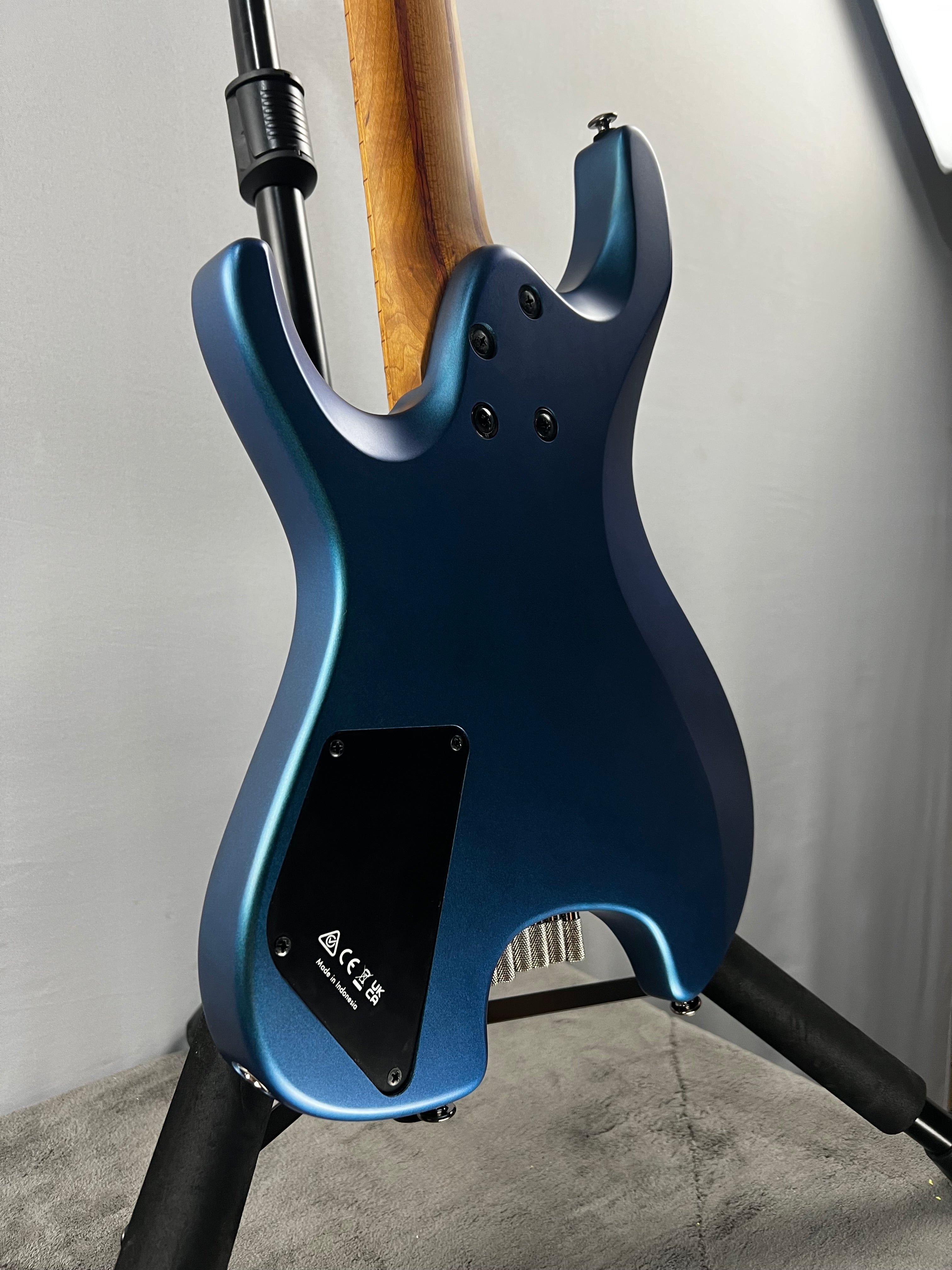 Q547 7-string Electric Guitar - Blue Chameleon Metallic Matte #016 GET PLEK'D!