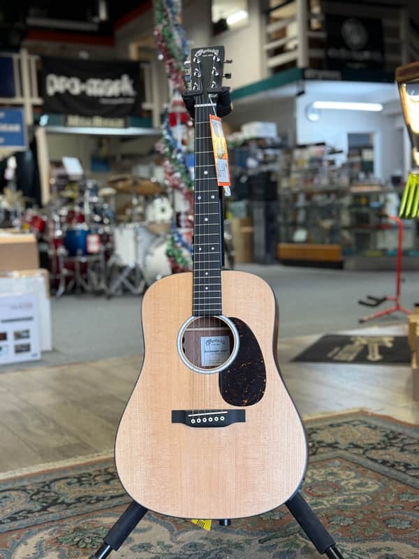 Martin DJr-10E, Acoustic Electric Guitar &