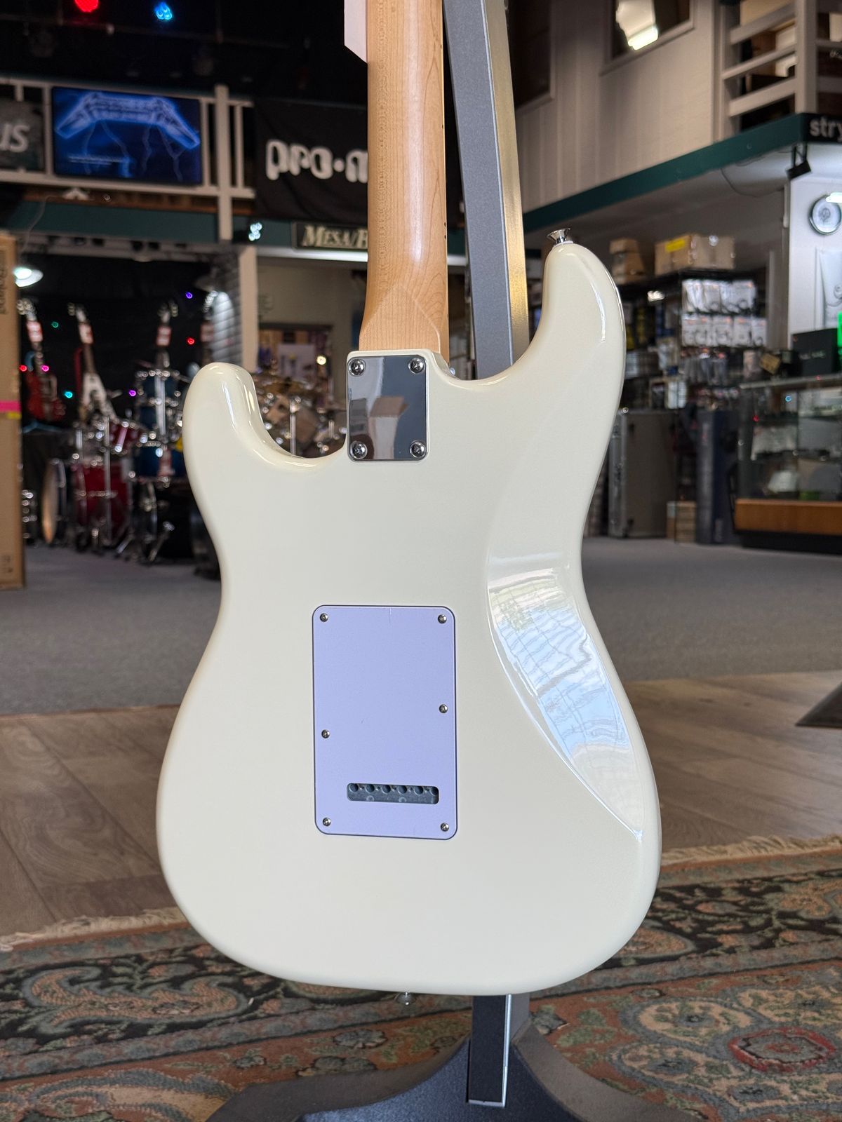 Fender Standard Stratocaster, Olympic White #239
