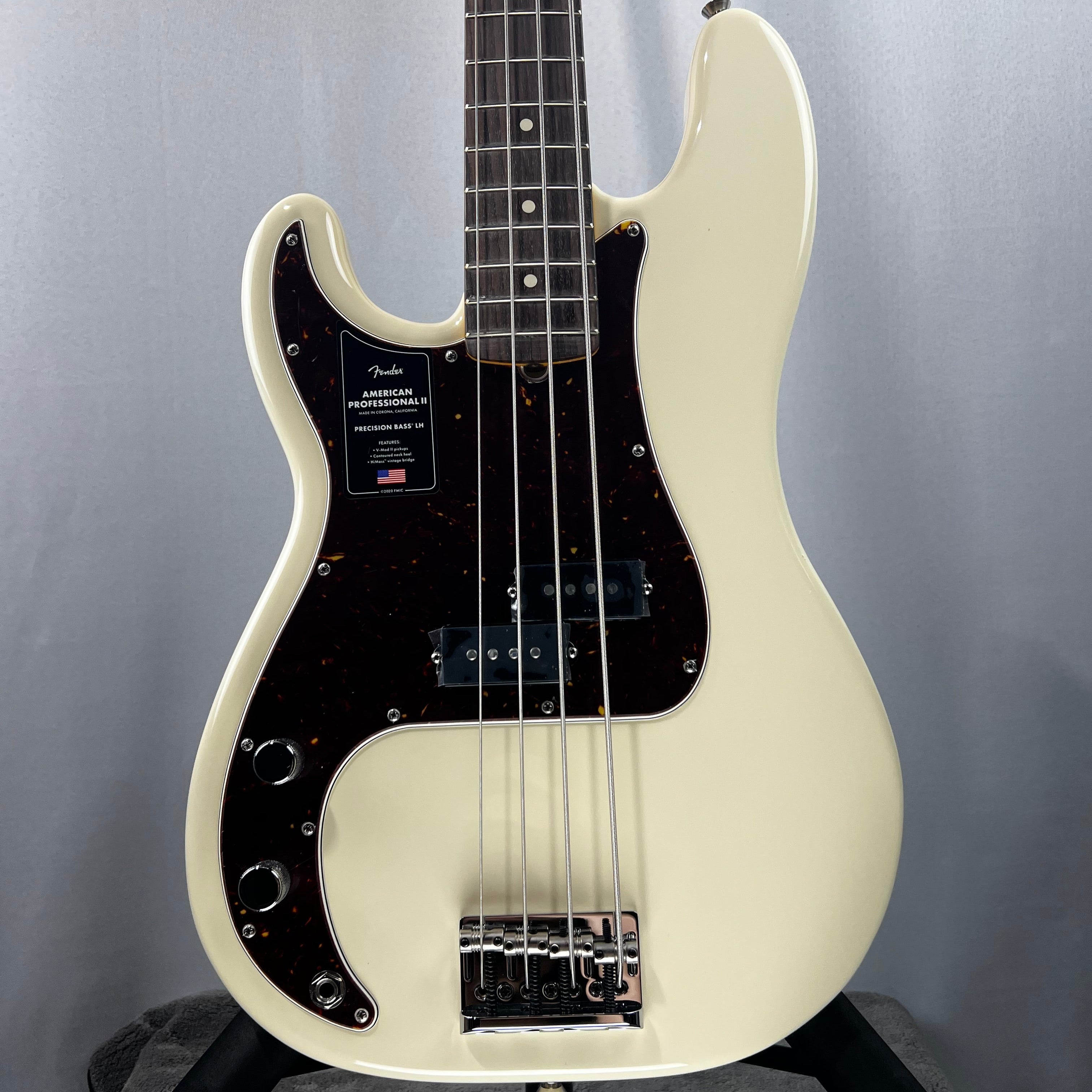 American Professional II Left-Handed Precision Bass - Olympic White w/Rosewood Fingerboard #281