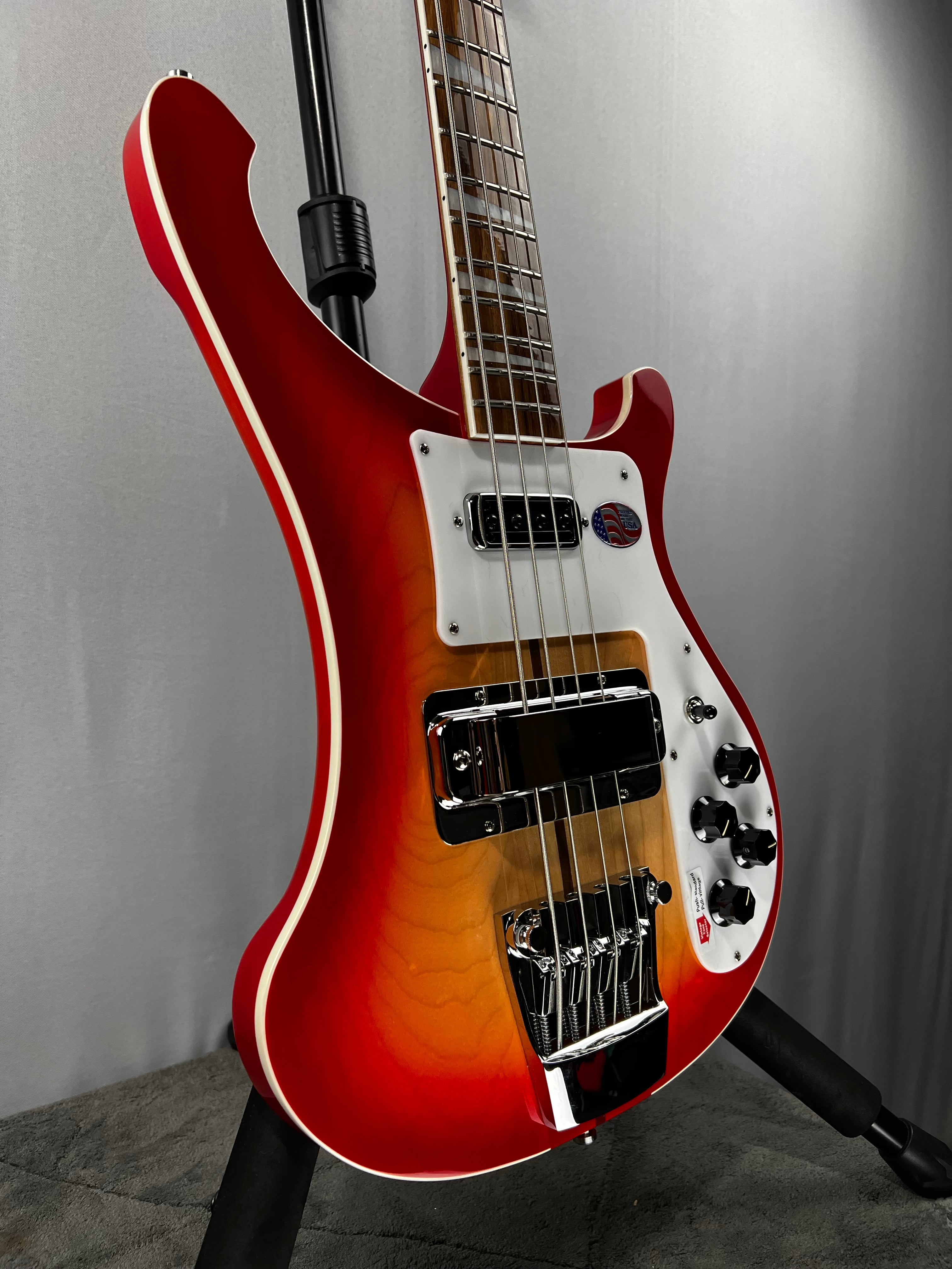 Rickenbacker 4003FG - Fireglo #684