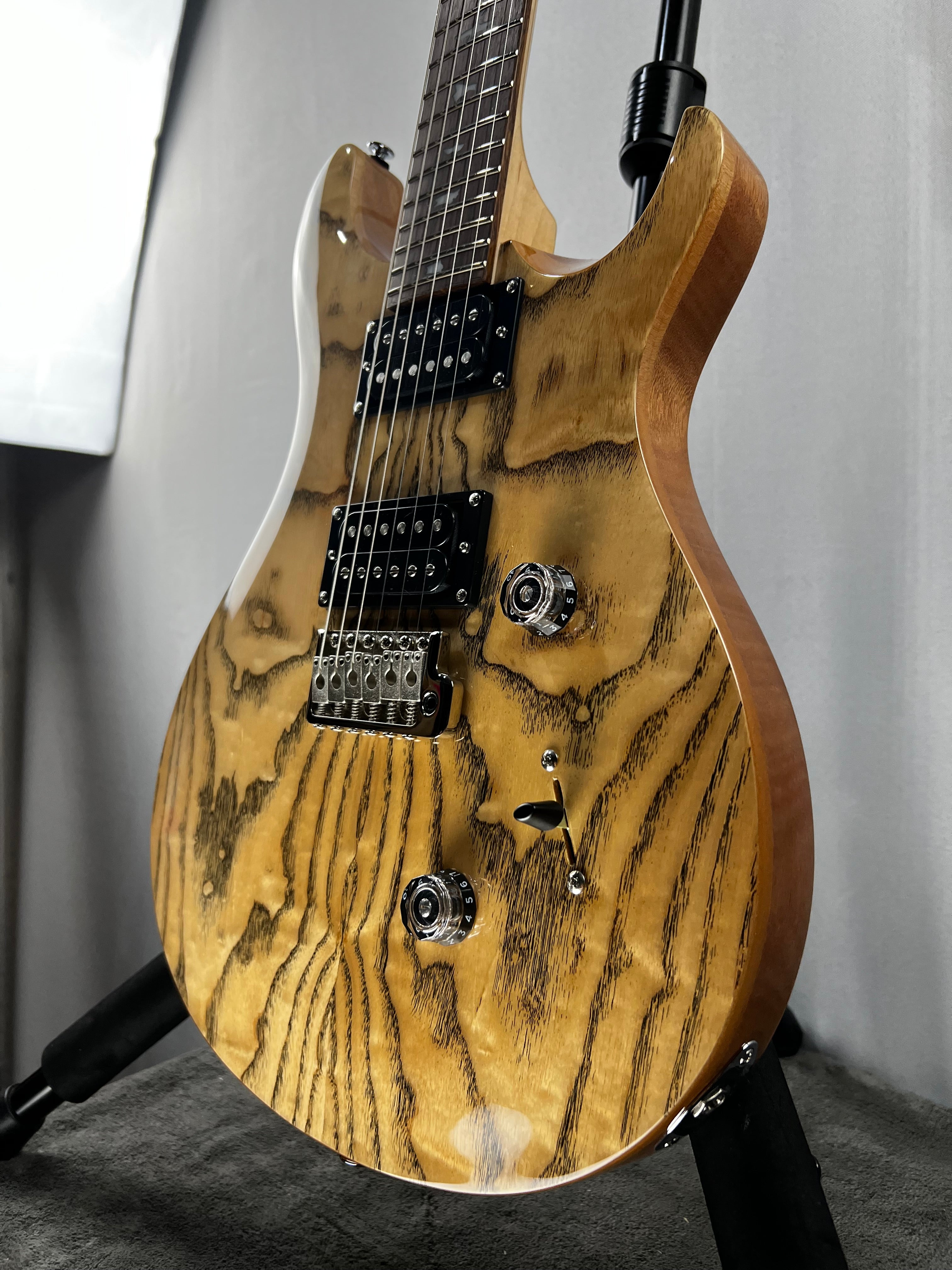 SE Custom 24 Exotic Electric Guitar - Natural #425 GET PLEK'D!