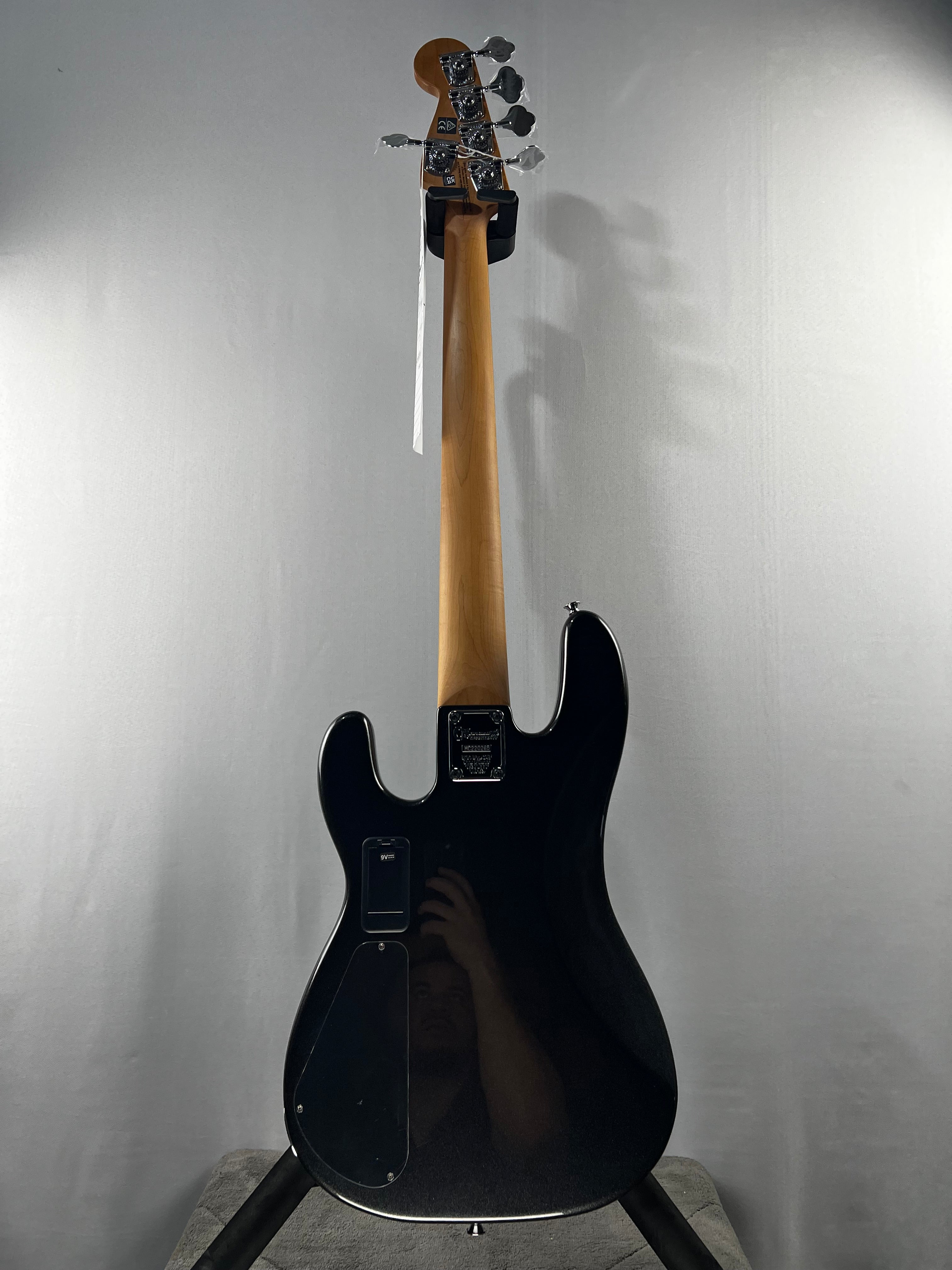 Pro-Mod San Dimas Bass PJ V - Metallic Black #265 GET PLEK'D!