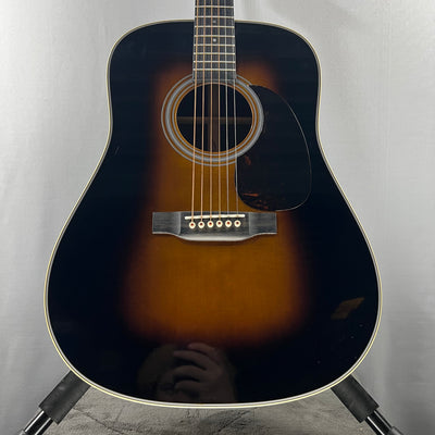 Martin D-28 Sunburst