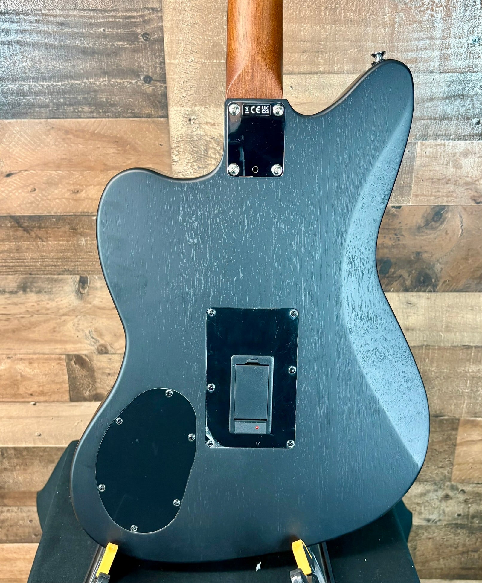 Fender Acoustasonic Standard Jazzmaster  Black