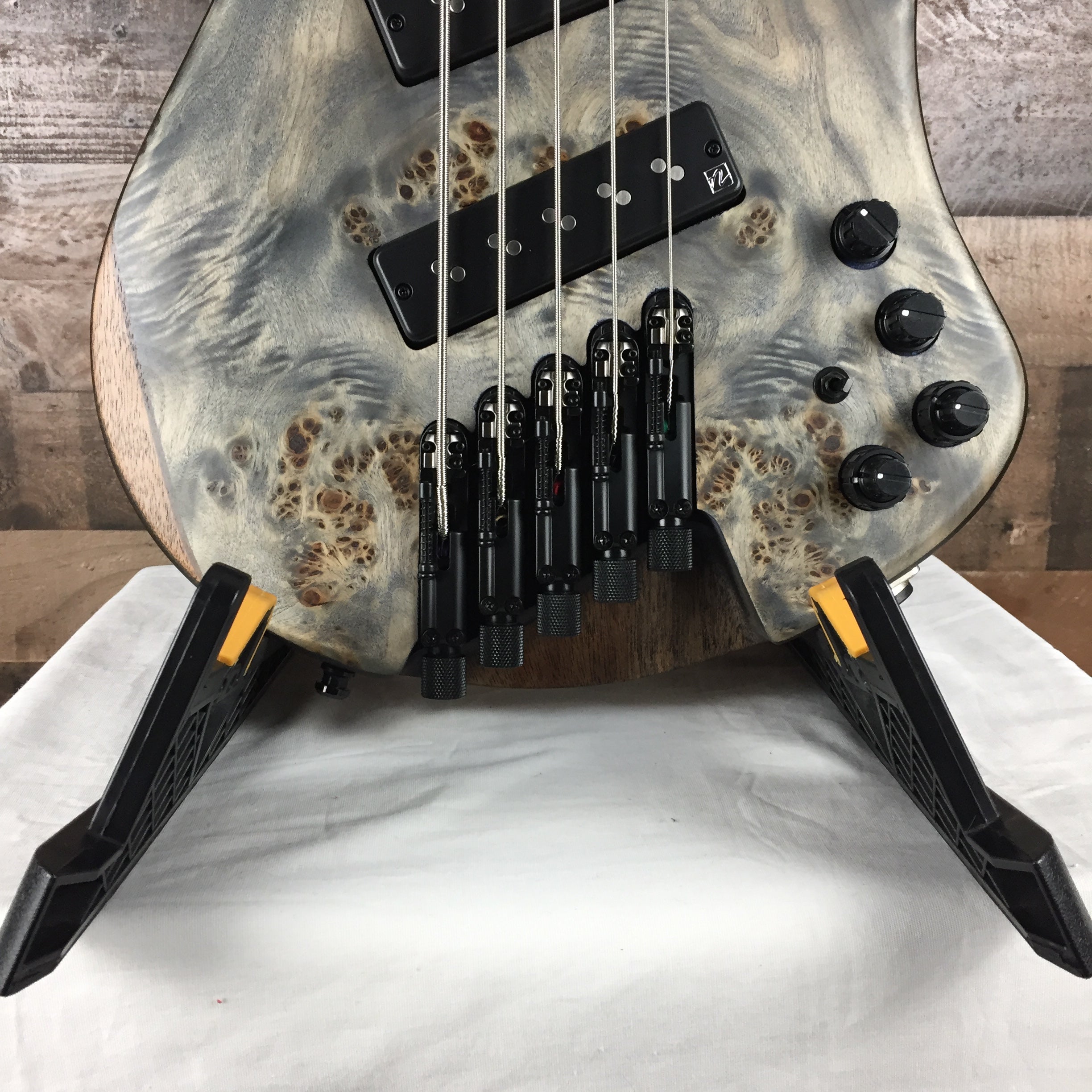 EHB1505MS Headless Bass Guitar, Black Ice Flat, w/Gig Bag, 535